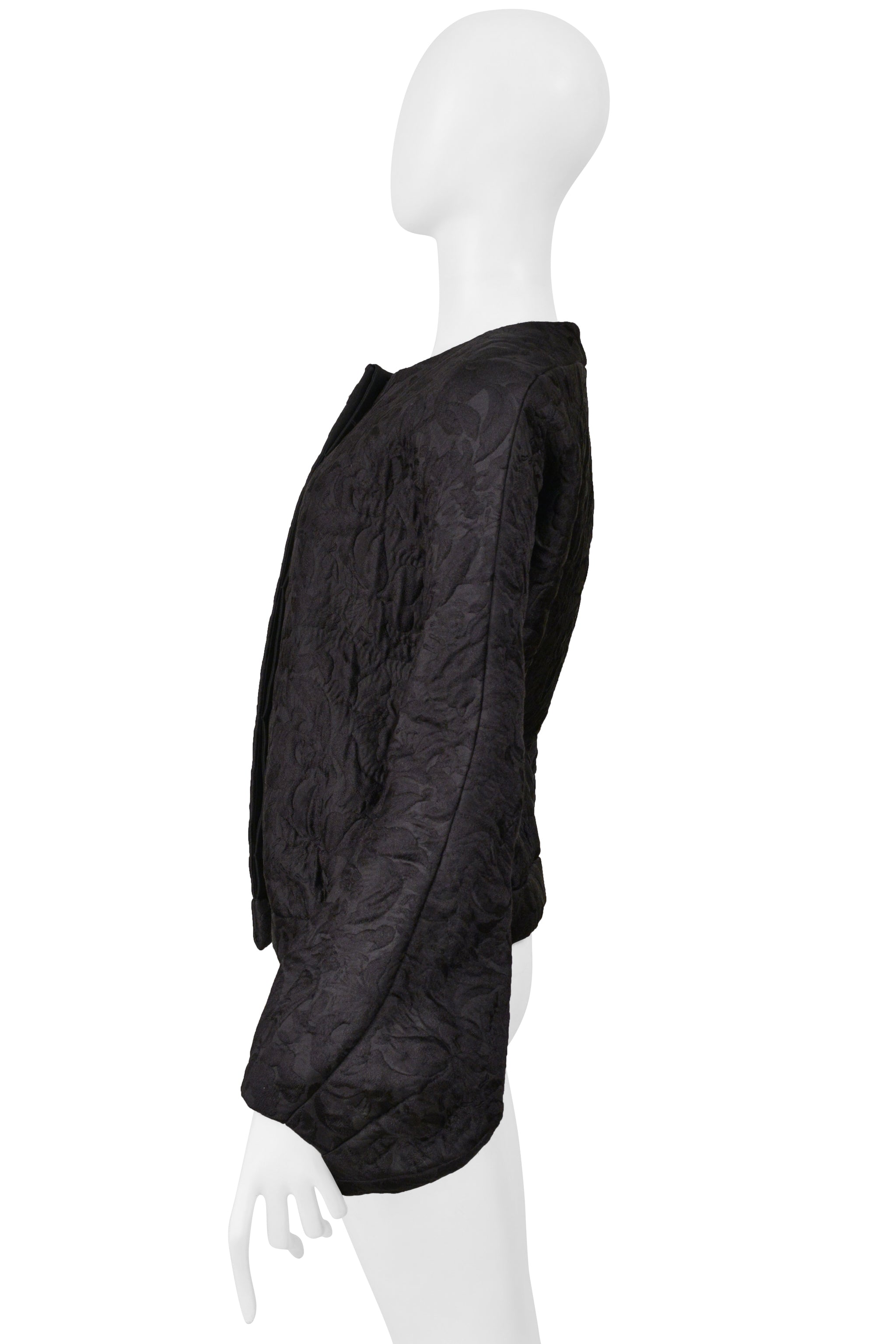 BALENCIAGA BY GHESQUIERE FALL 2006 BLACK TOP WITH DRAMATIC SLEEVES