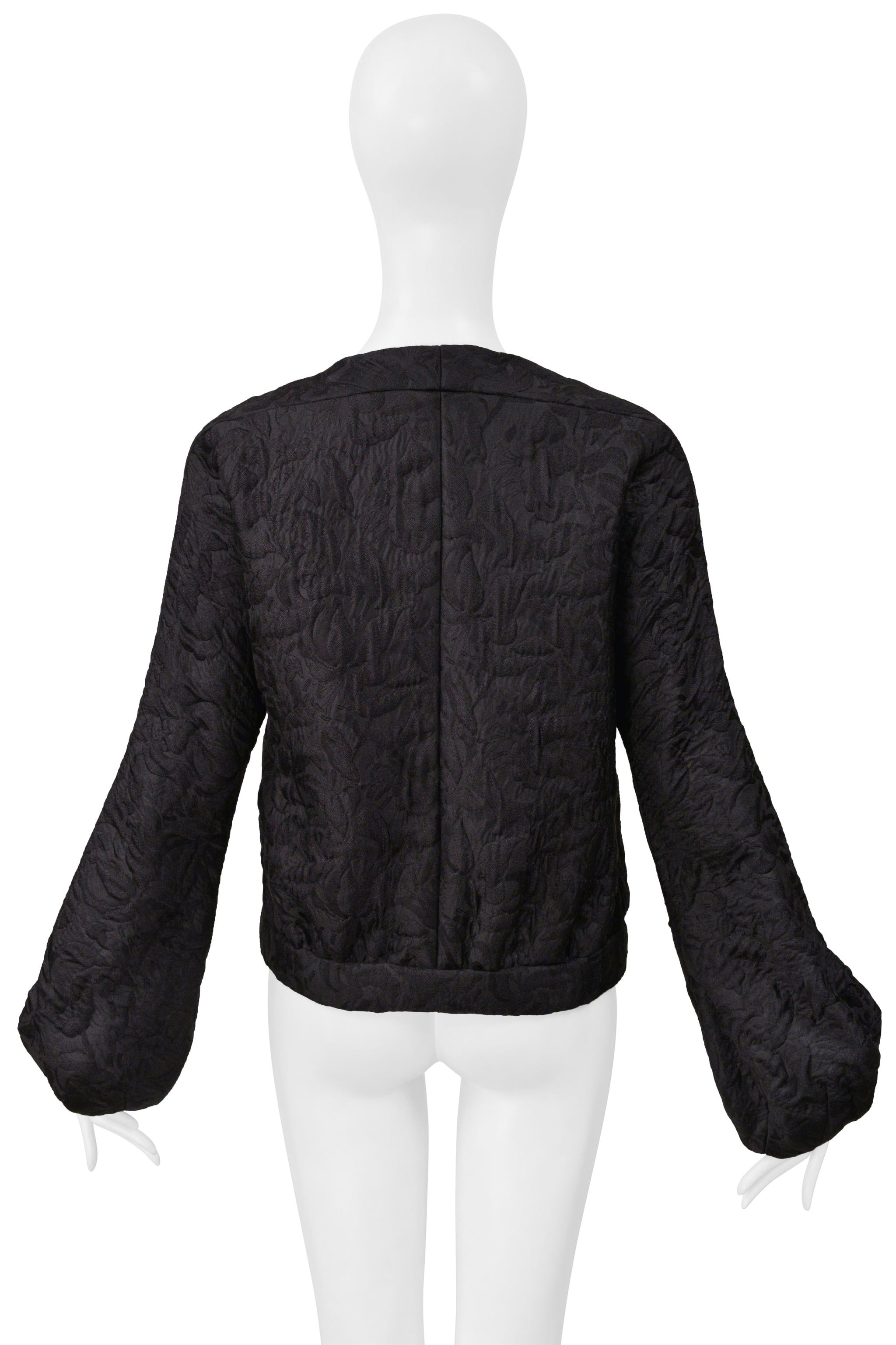 BALENCIAGA BY GHESQUIERE FALL 2006 BLACK TOP WITH DRAMATIC SLEEVES