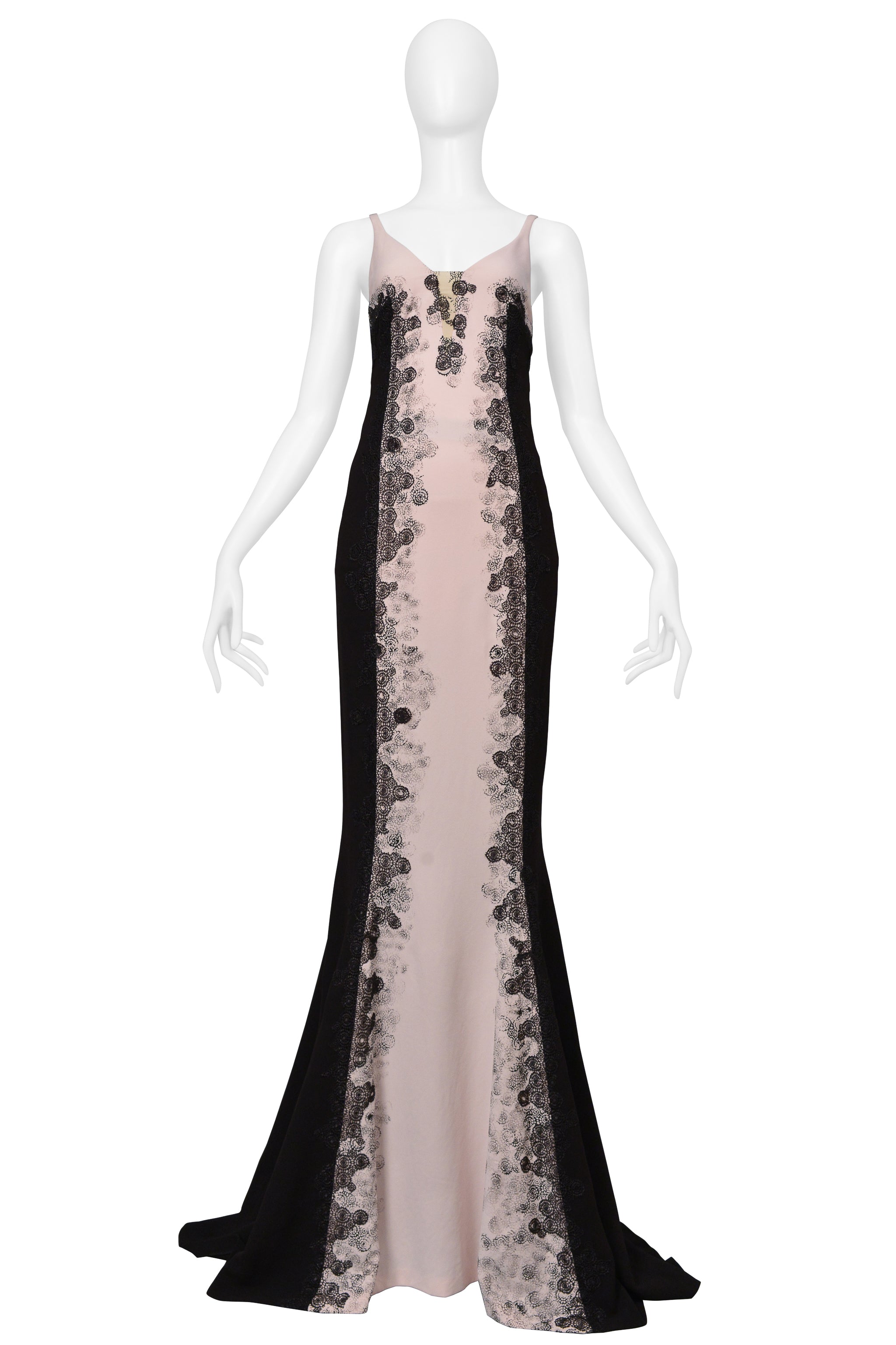 BOTTEGA VENETA BLACK AND BLUSH PINK GOWN WITH LACE DETAILING AND LONG TRAIN