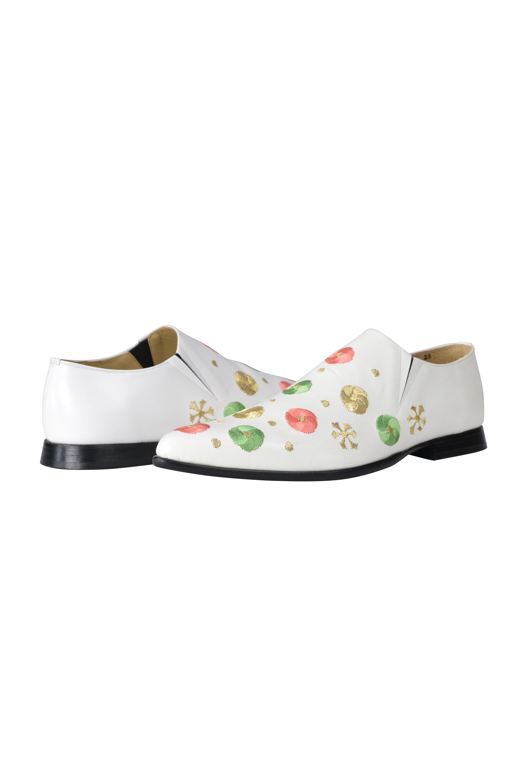 COMME DES GARCONS WHITE LEATHER SLIP ON SHOES WITH PINK AND GREEN EMBROIDERY 2004