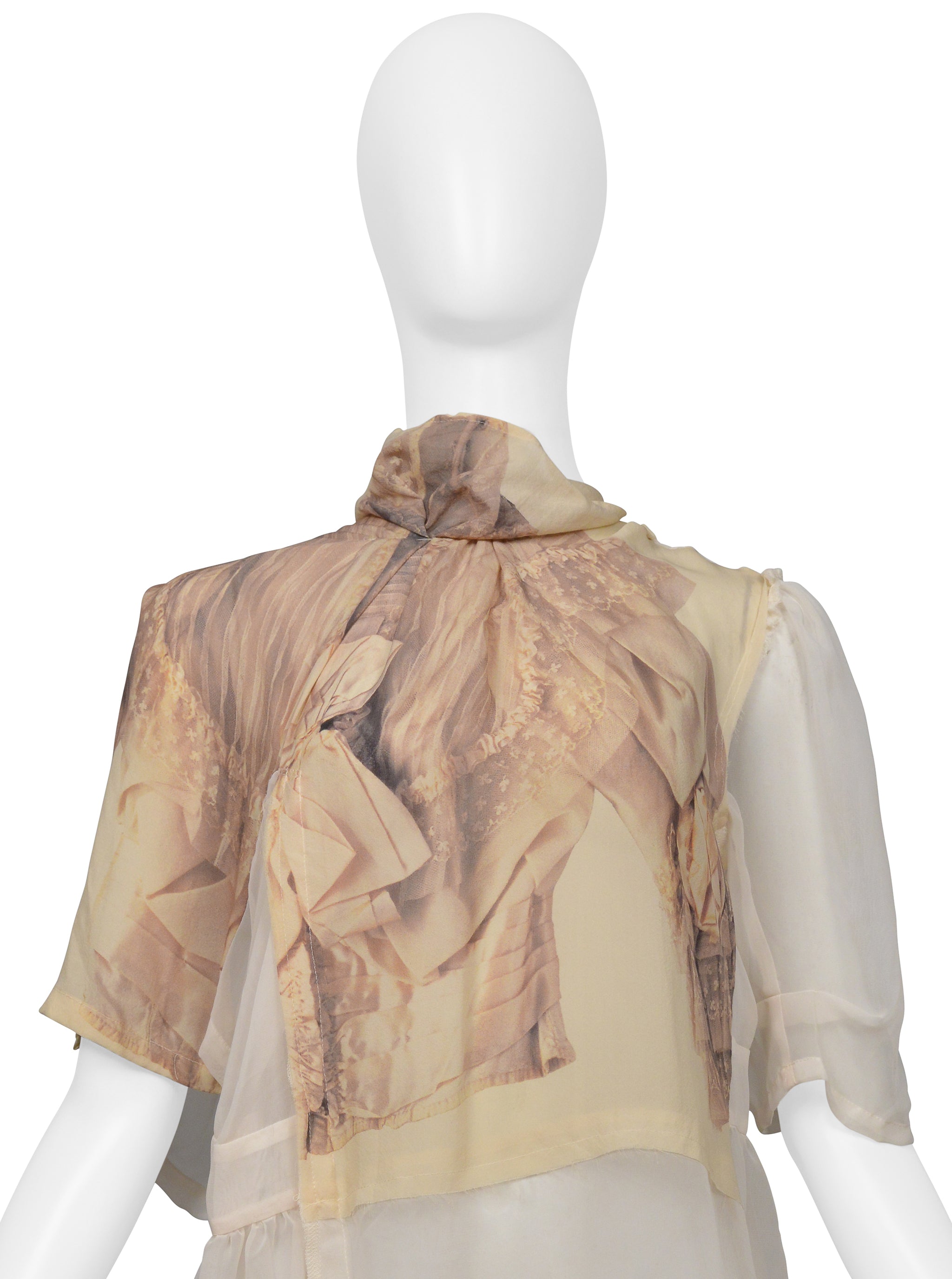 COMME DES GARCONS OFF WHITE TOP WITH TROMPE L'OEIL 2005