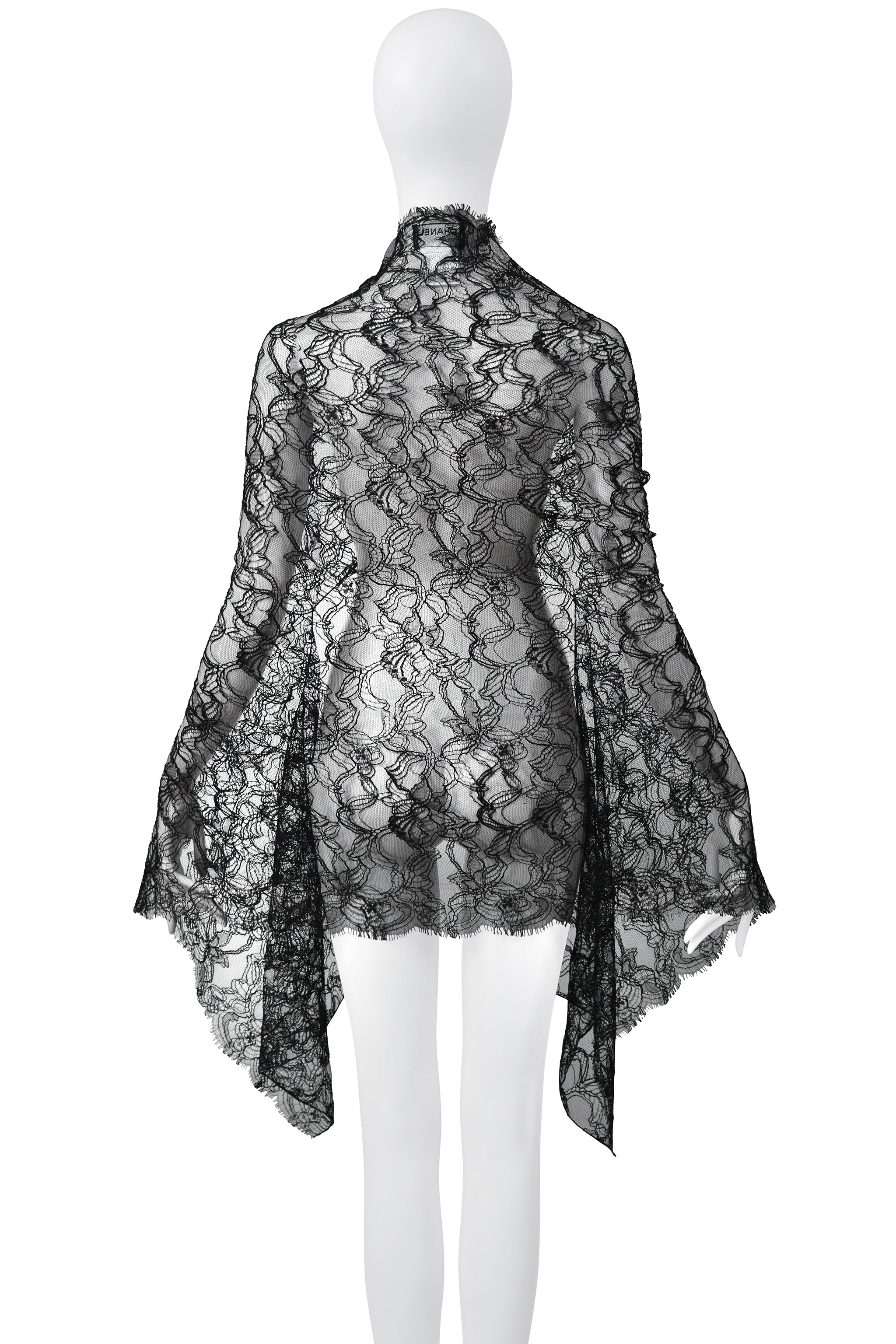 CHANEL BLACK LACE FANCY SHAWL WITH CC LOGO