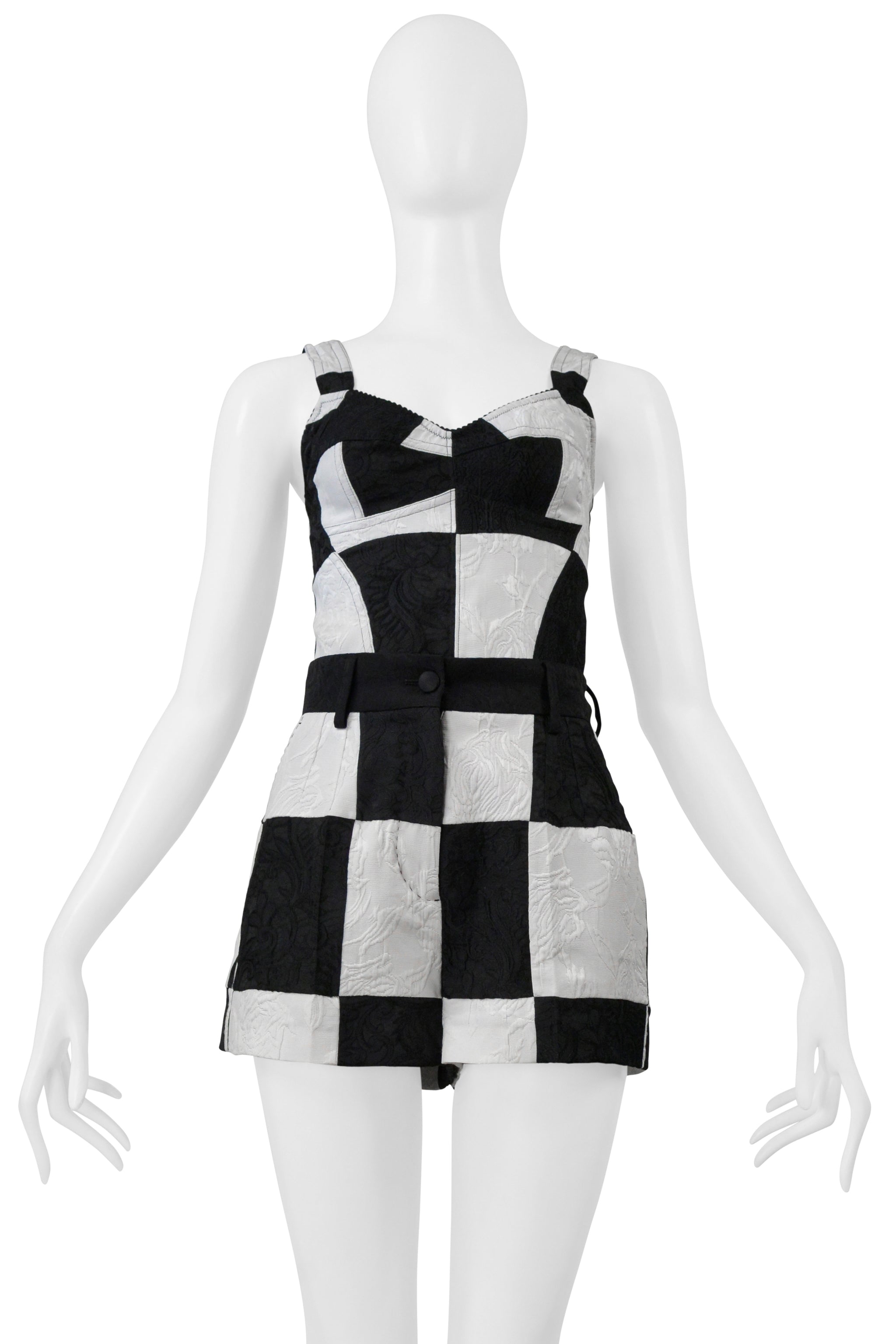 DOLCE AND GABBANA BLACK & WHITE OP ART BUSTIER AND SHORTS ENSEMBLE