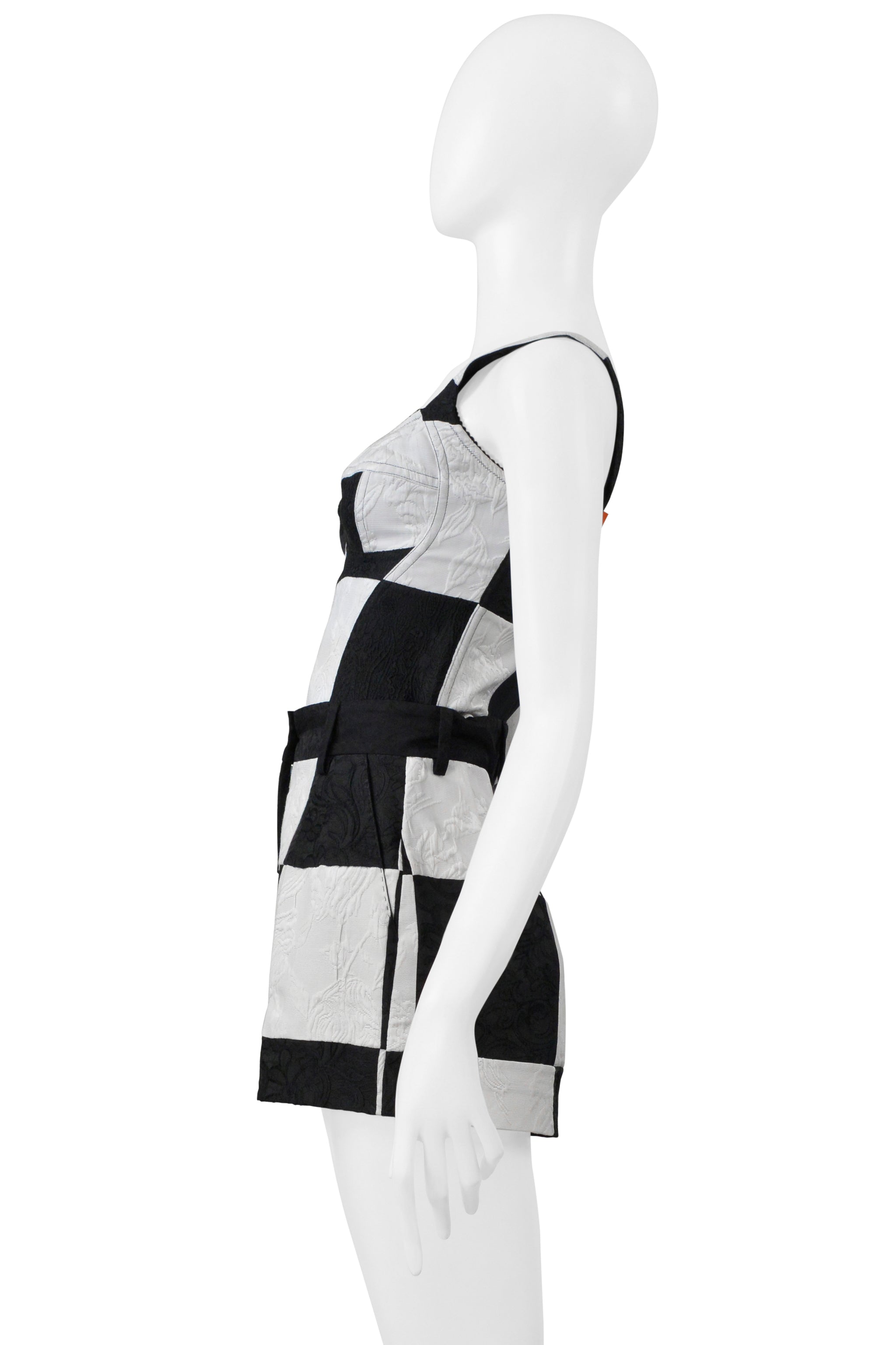 DOLCE AND GABBANA BLACK & WHITE OP ART BUSTIER AND SHORTS ENSEMBLE