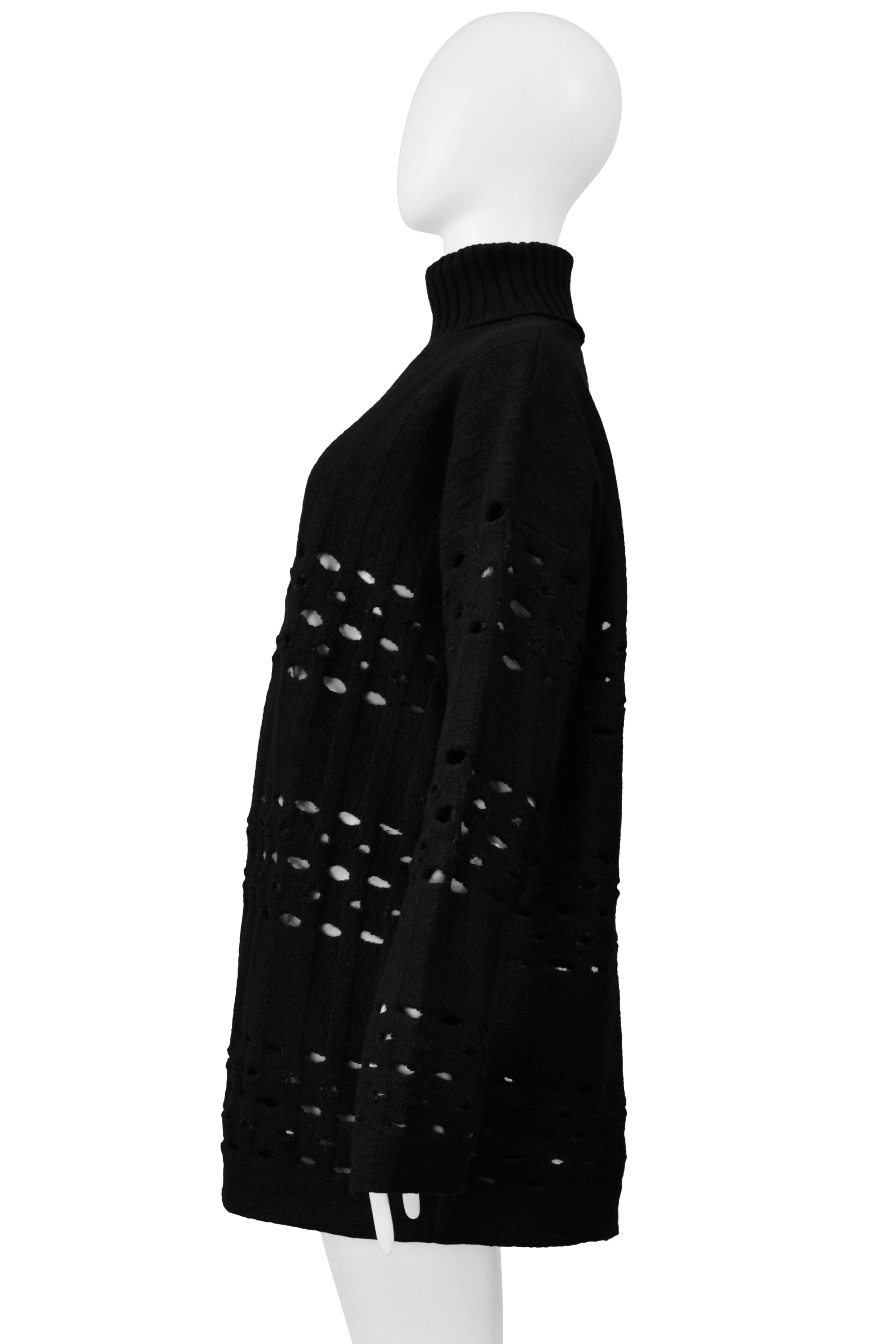 ROMEO GIGLI BLACK OVERSIZED LASER PULLOVER SWEATER WITH HIGH NECK 1996