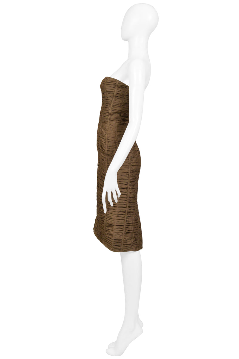GUCCI BY TOM FORD BROWN PLEATED STRAPLESS COCKTAIL DRESS 2001