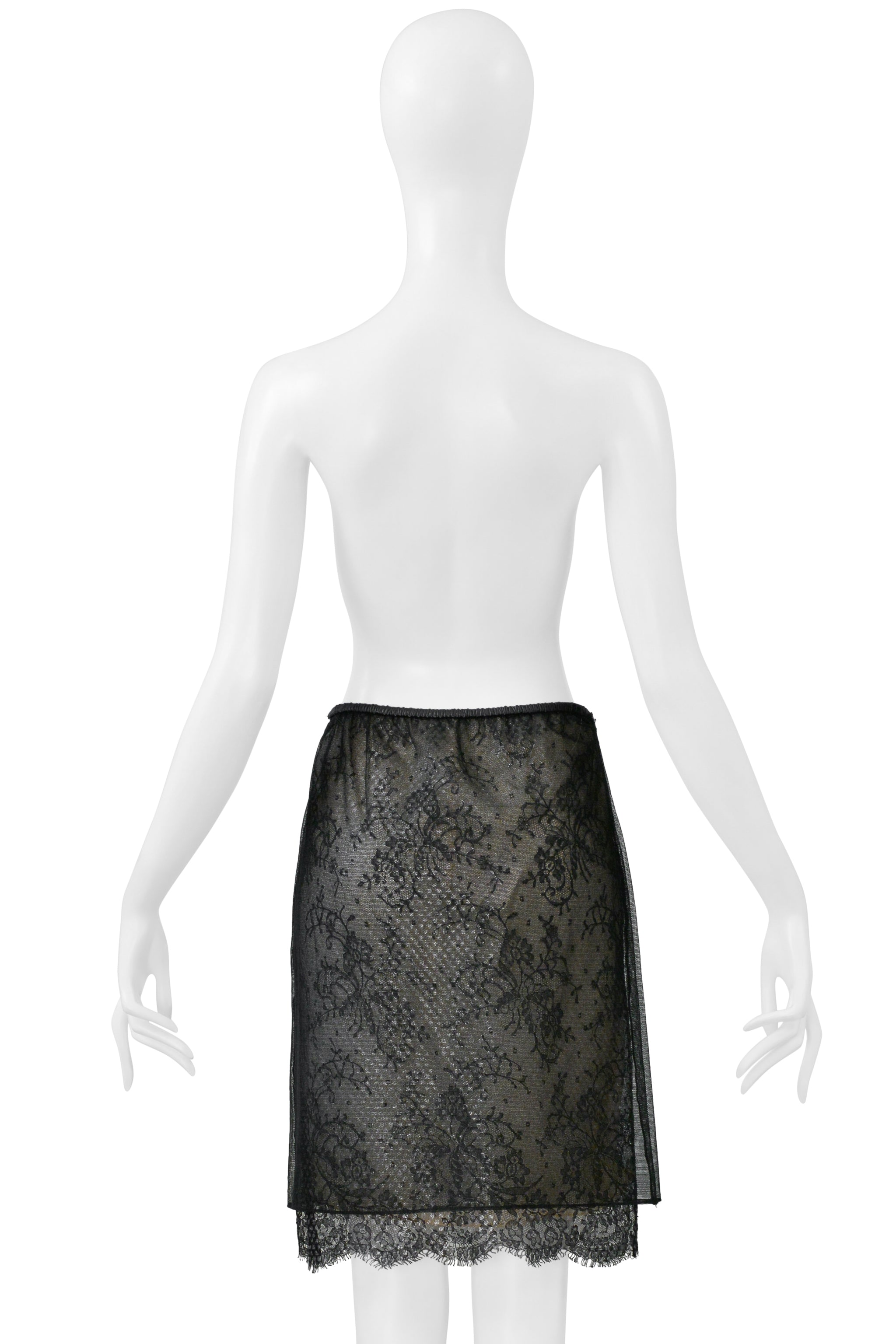 GUCCI BY TOM FORD BLACK LACE SKIRT WITH LEATHER WAISTBAND 1999