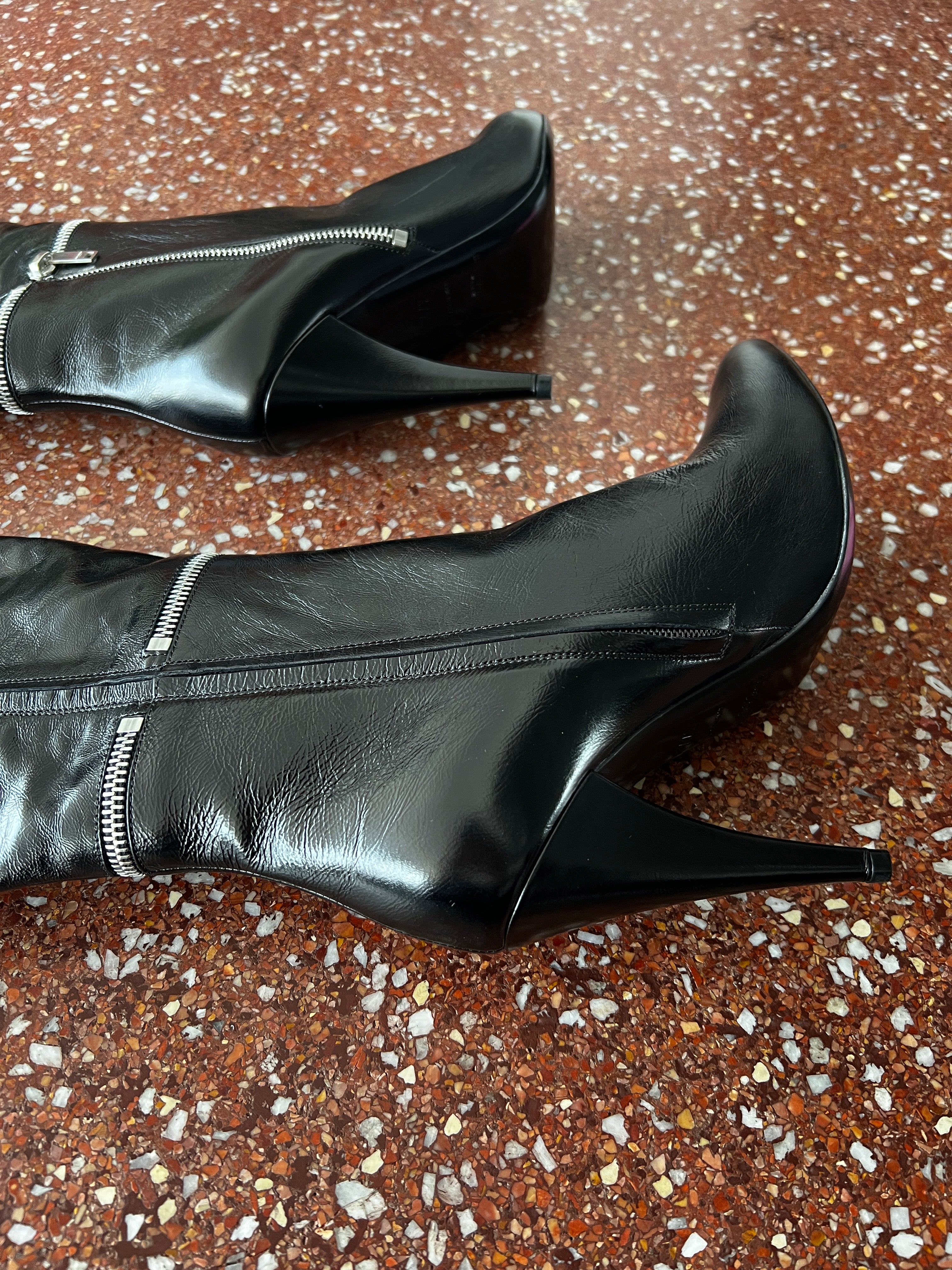 SAINT LAURENT PARIS BY HEDI SLIMANE FETISH 105 BLACK LEATHER ZIPPER BOOTS 2015