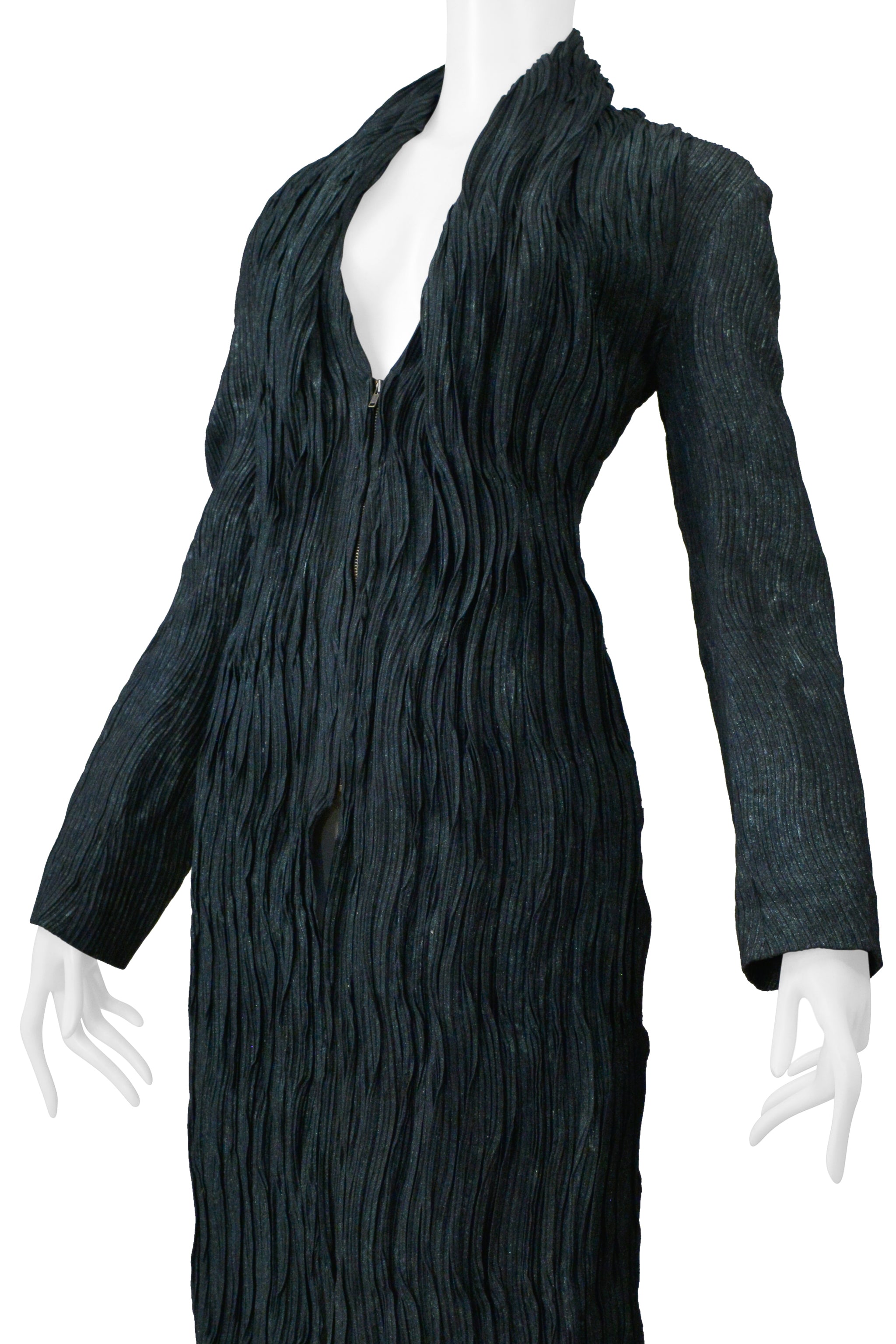 ISSEY MIYAKE SERPENT GREEN PLEATED JACKET WITH SIDE ZIPPERS AND LONG FRONT 2002-2003