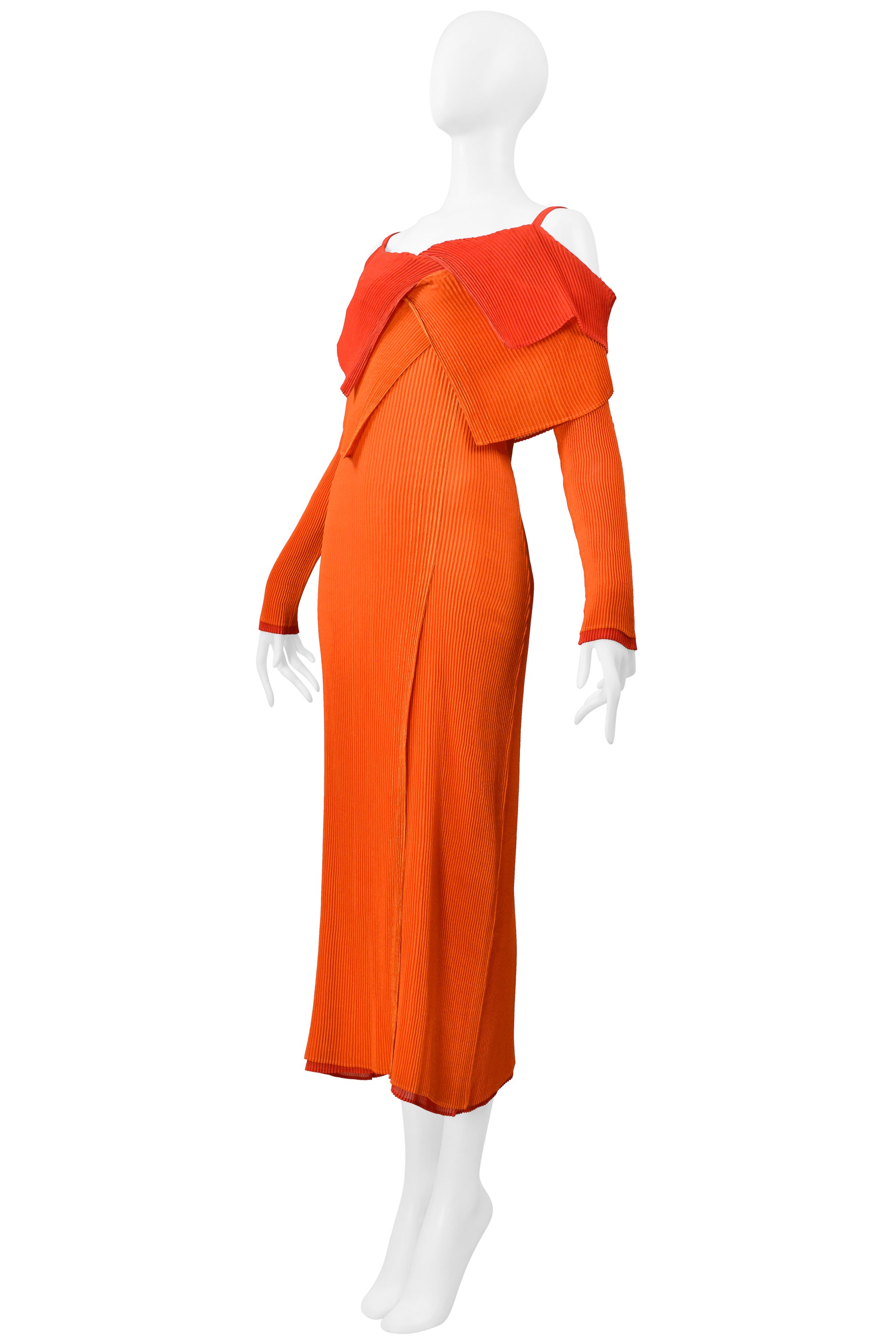 ISSEY MIYAKE RED AND ORANGE DOUBLE LAYERED PLEATED DRESS FW 2000-2001