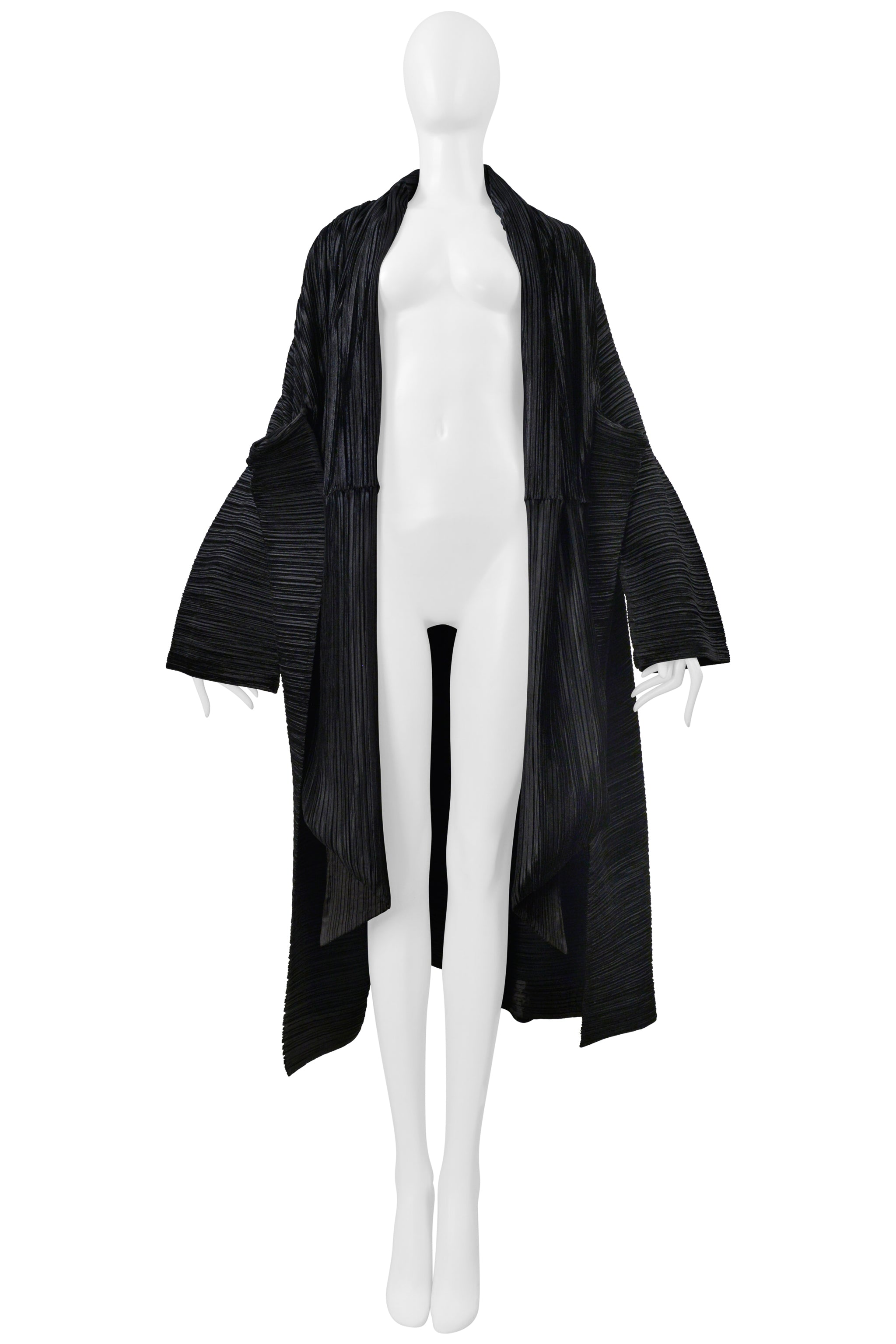 ISSEY MIYAKE BLACK VELVET PLEATED OPERA COAT WITH CONVERTIBLE SKIRT FW 2000