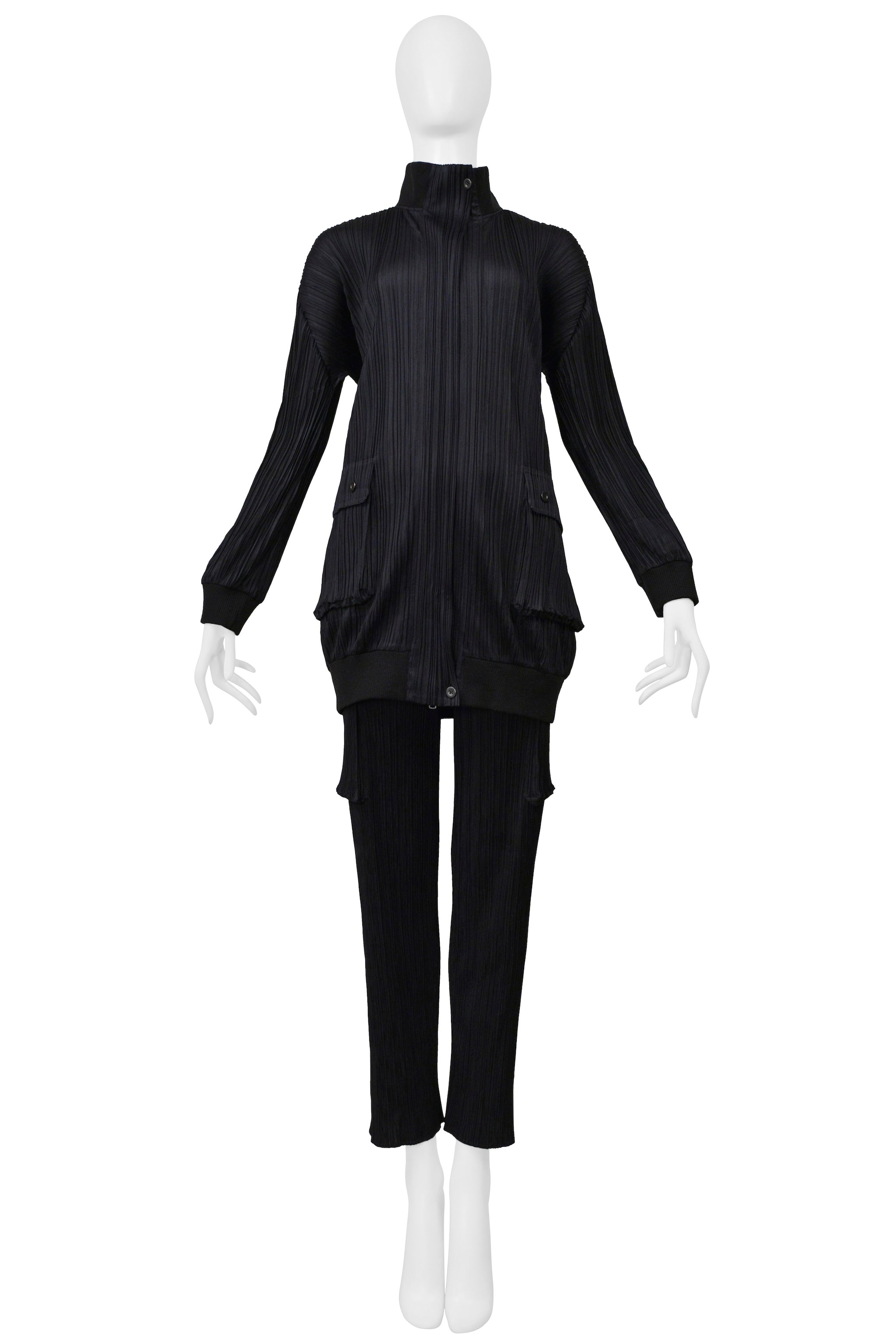 ISSEY MIYAKE BLACK PLEATED TRACK SUIT WITH LARGE POCKETS 2004