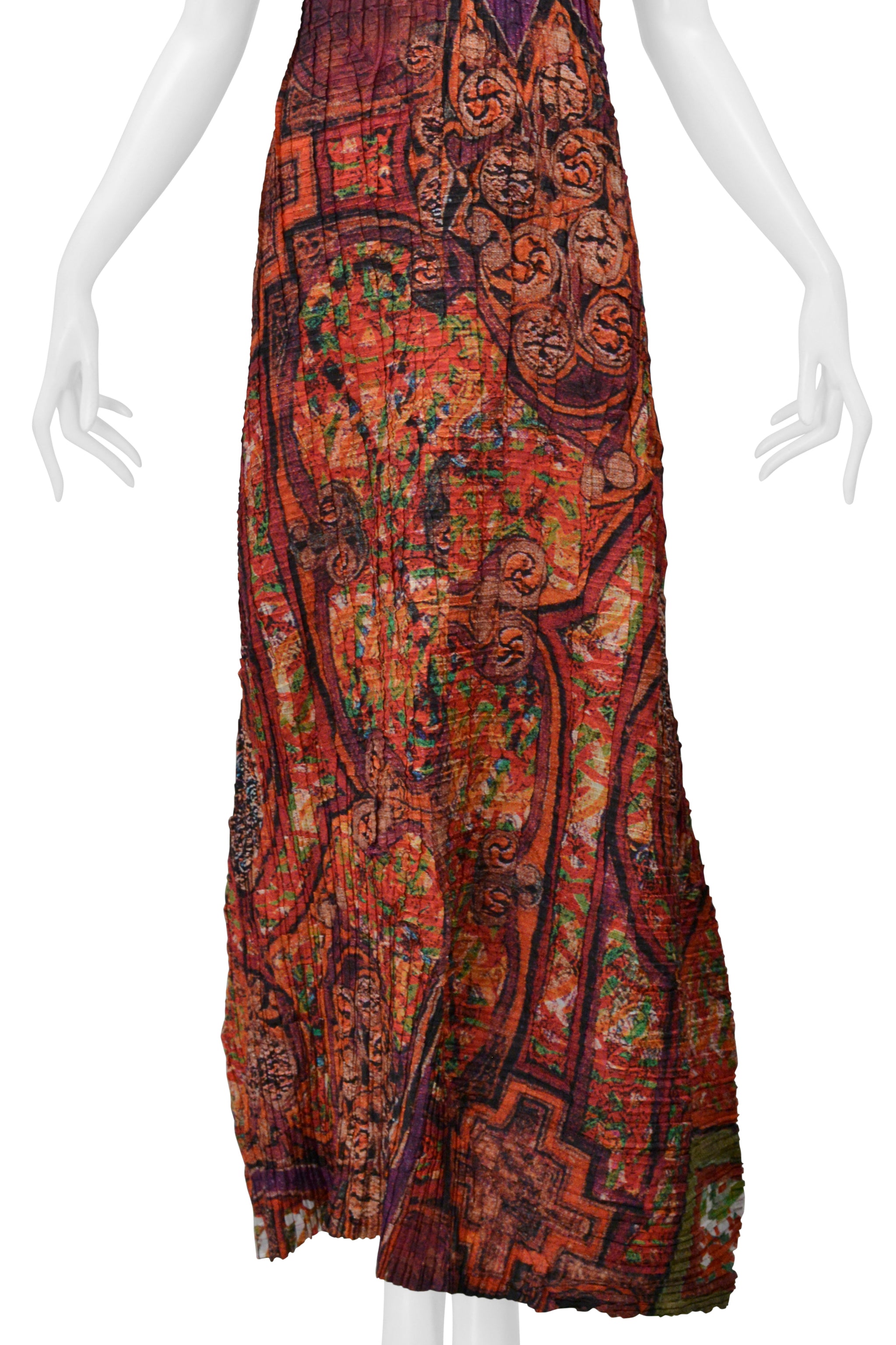 ISSEY MIYAKE 2001 AW BURGUNDY PRINTED PLEATED MAXI DRESS 2001-2002