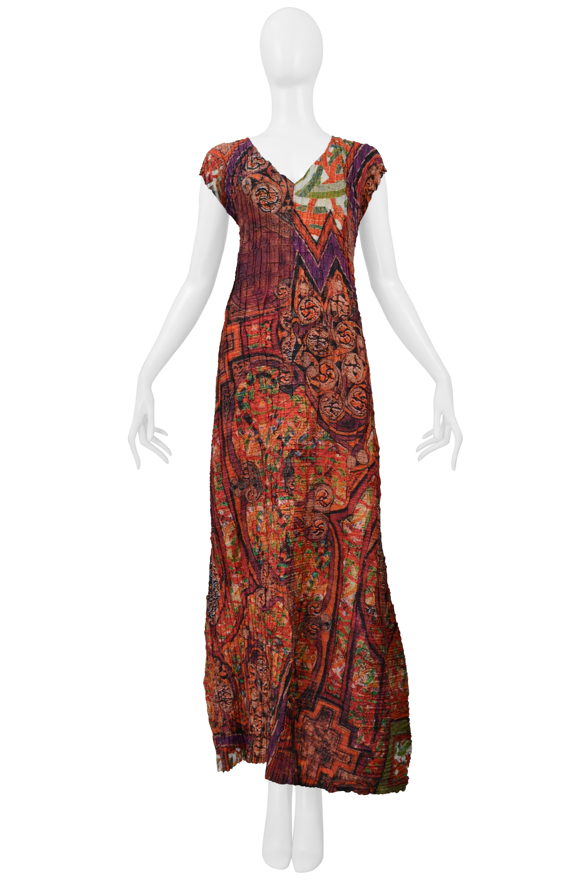 ISSEY MIYAKE 2001 AW BURGUNDY PRINTED PLEATED MAXI DRESS 2001-2002
