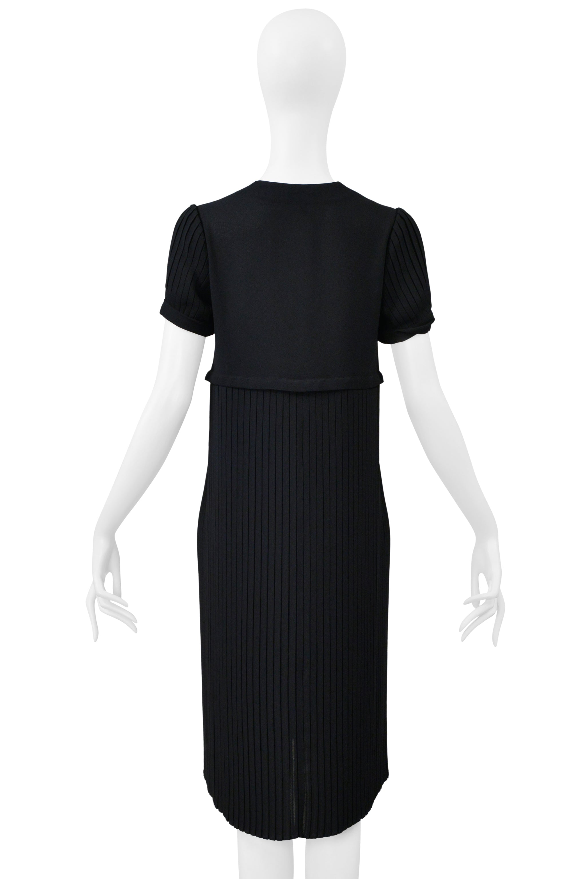 ROMEO GIGLI BLACK SHORT SLEEVED SHORT DRESS 1997