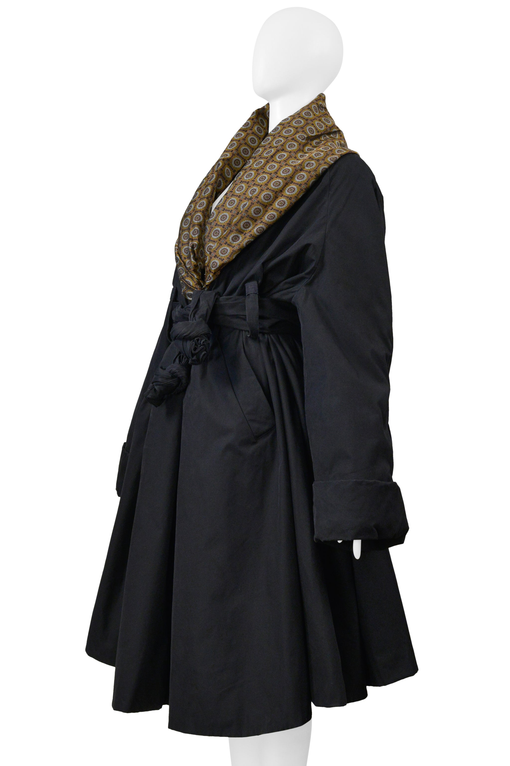 ROMEO GIGLI BLACK IRIDESCENT COAT WITH DOUBLE LAPEL 1990S