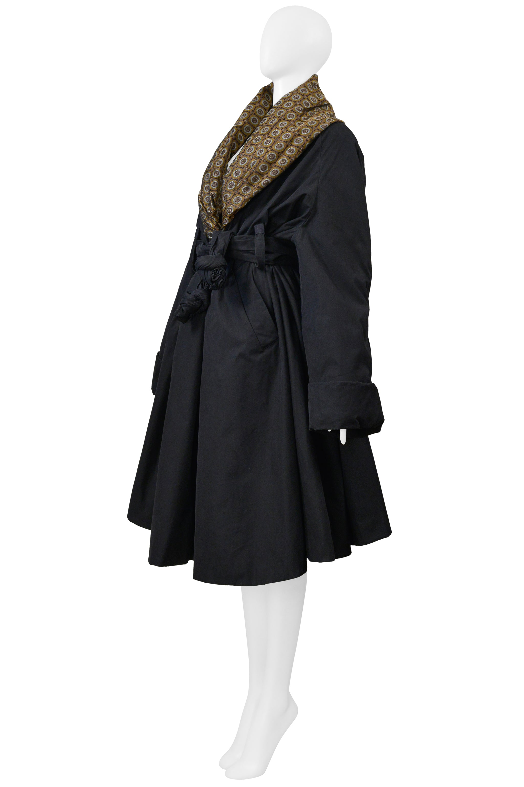 ROMEO GIGLI BLACK IRIDESCENT COAT WITH DOUBLE LAPEL 1990S