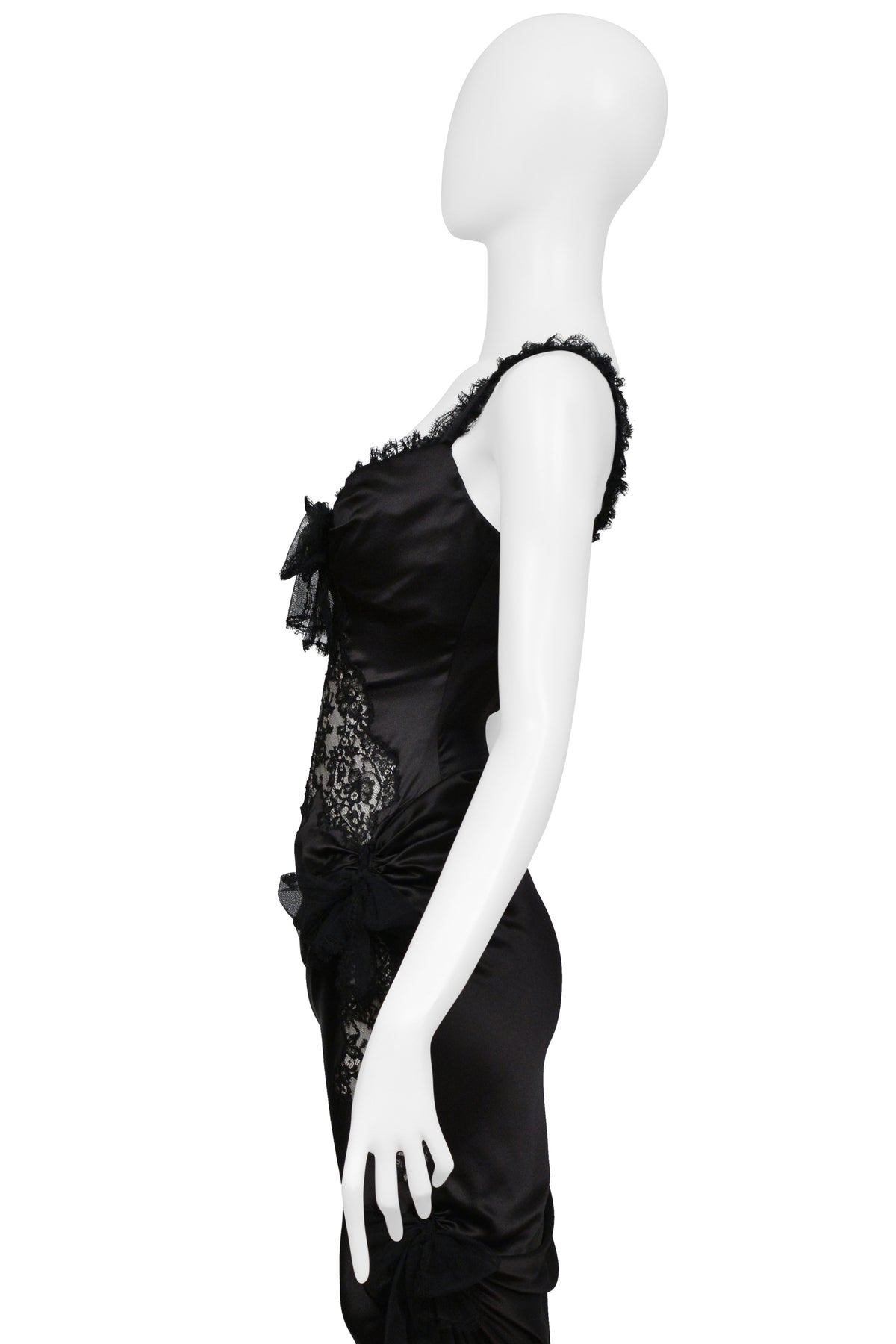 UNGARO BLACK SILK GOWN WITH RUFFLES