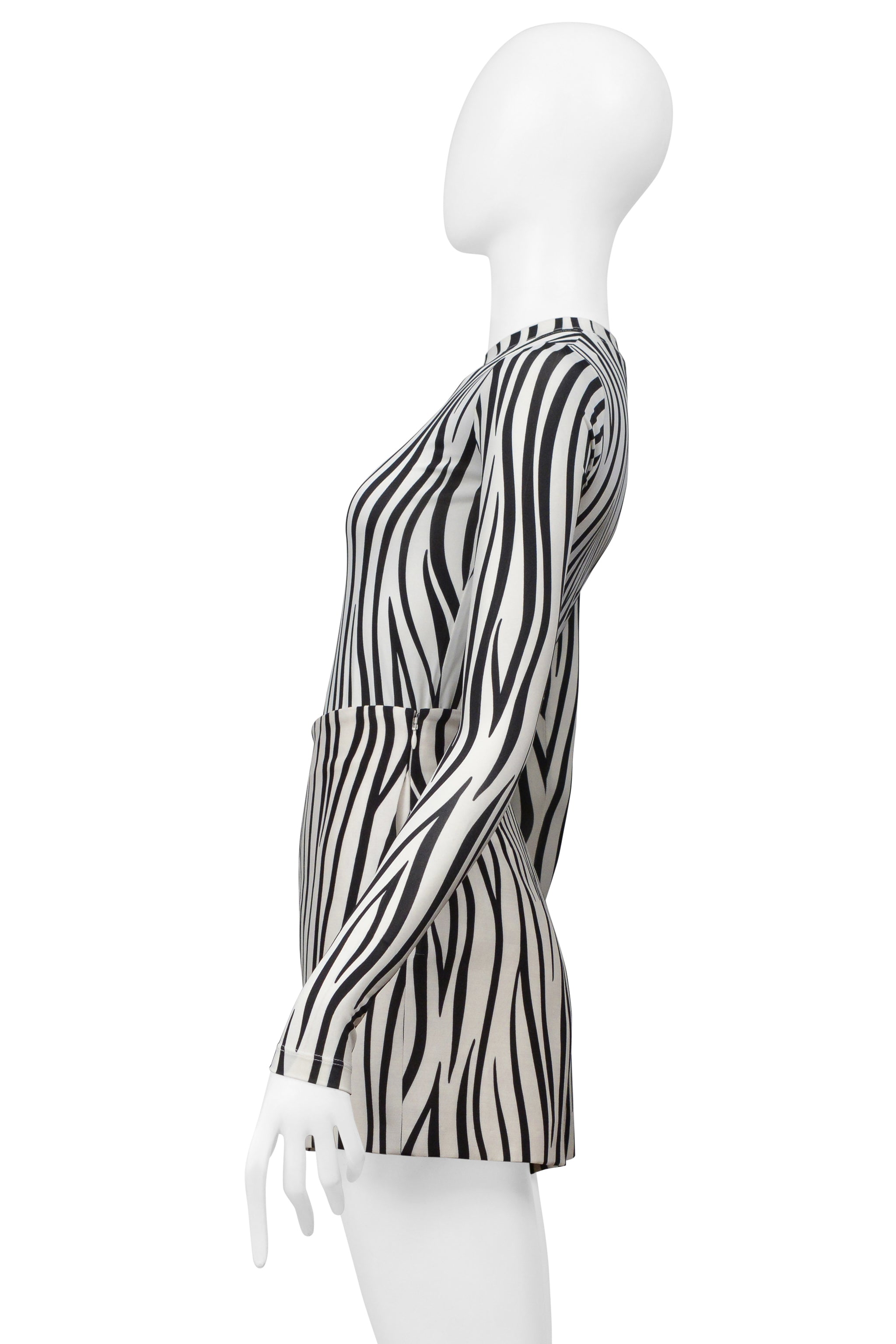 VALENTINO BLACK AND WHITE ZEBRA STRIPED SHORT SET