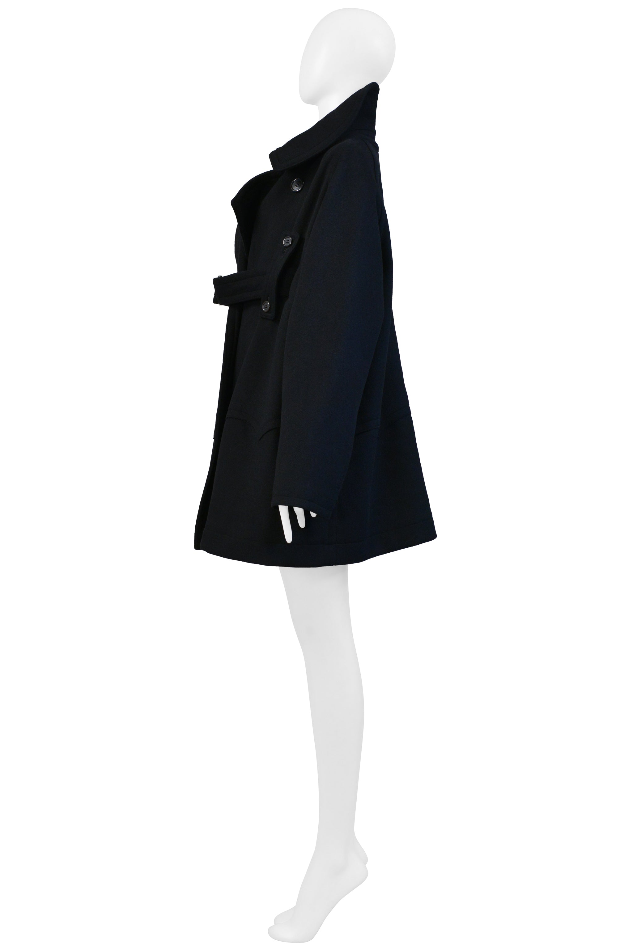 YOHJI YAMAMOTO 2002–03 AUTUMN/WINTER DARK NAVY DOUBLE-BREASTED PEA COAT