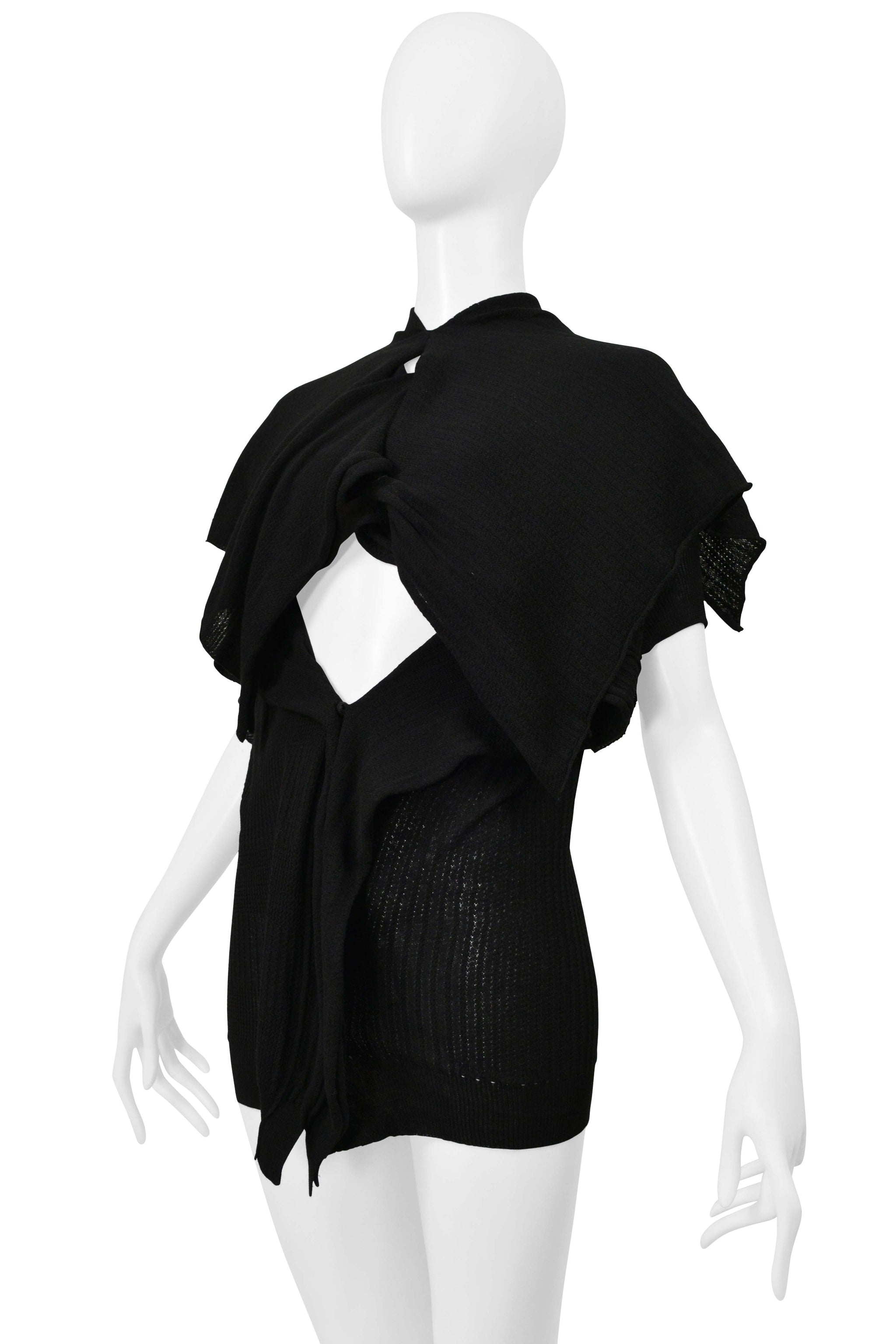 Y’S 2004–05 BY YOHJI YAMAMOTO BLACK SNAP FRONT SLEEVELESS COCOON SWEATER