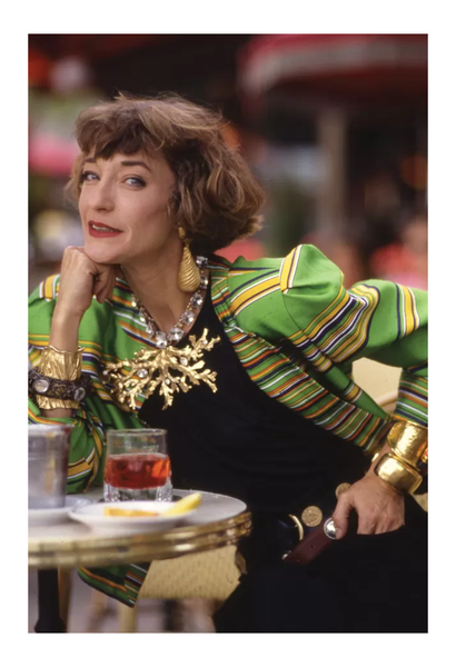 LOU LOU DE LA FALAISE - Main Image