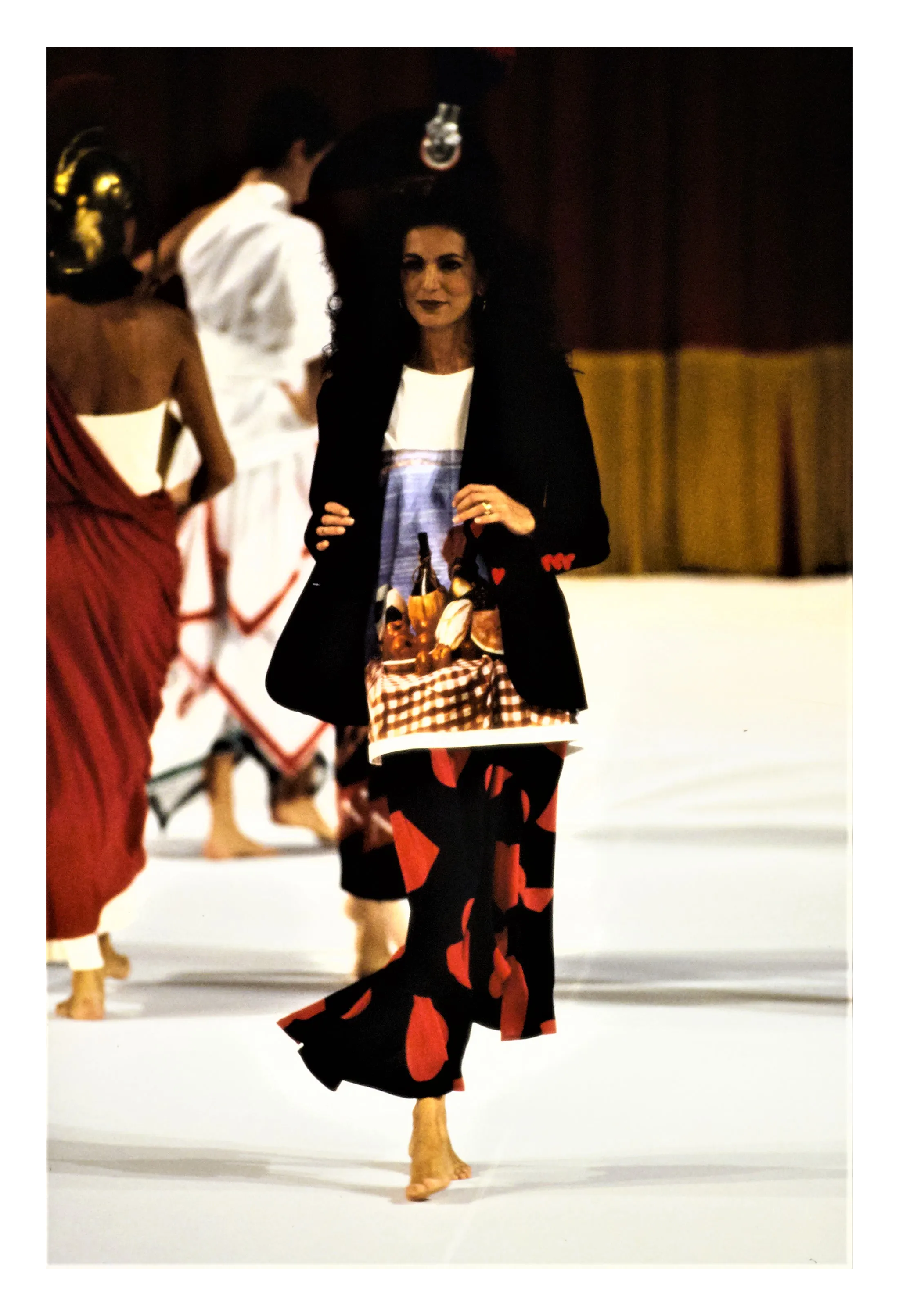 MOSCHINO WHITE WITH RED HEARTS RUFFLE SKIRT 1994