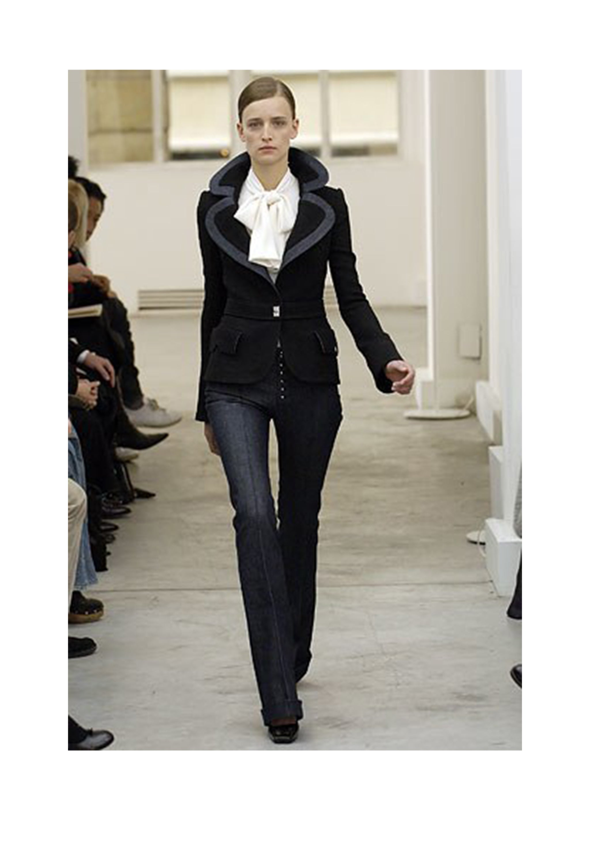 BALENCIAGA BY NICOLAS GHESQUIERE BLACK NOTCH LAPEL BLAZER 2005