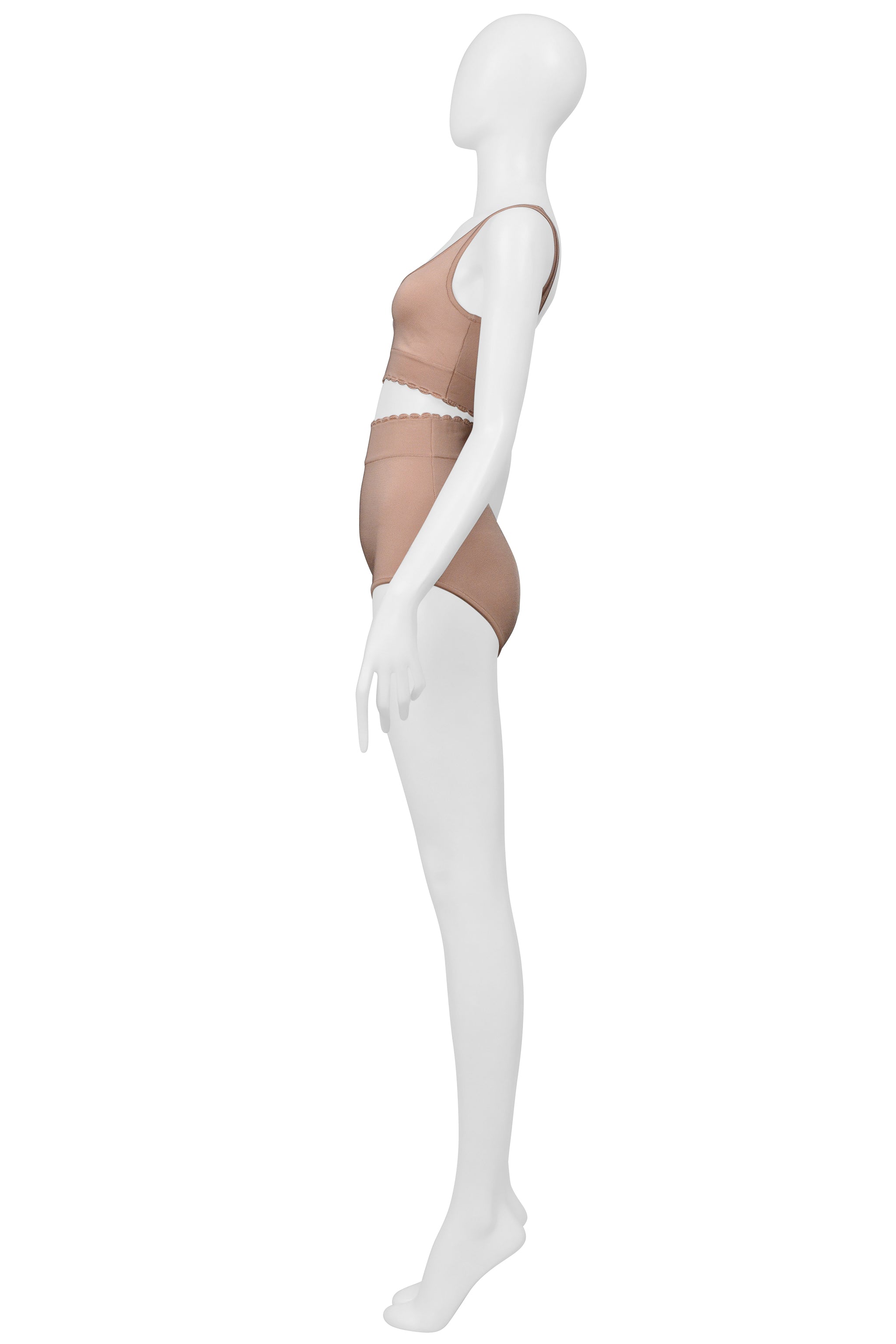ALEXANDRE VAUTHIER BLUSH BRA & HOT PANTS