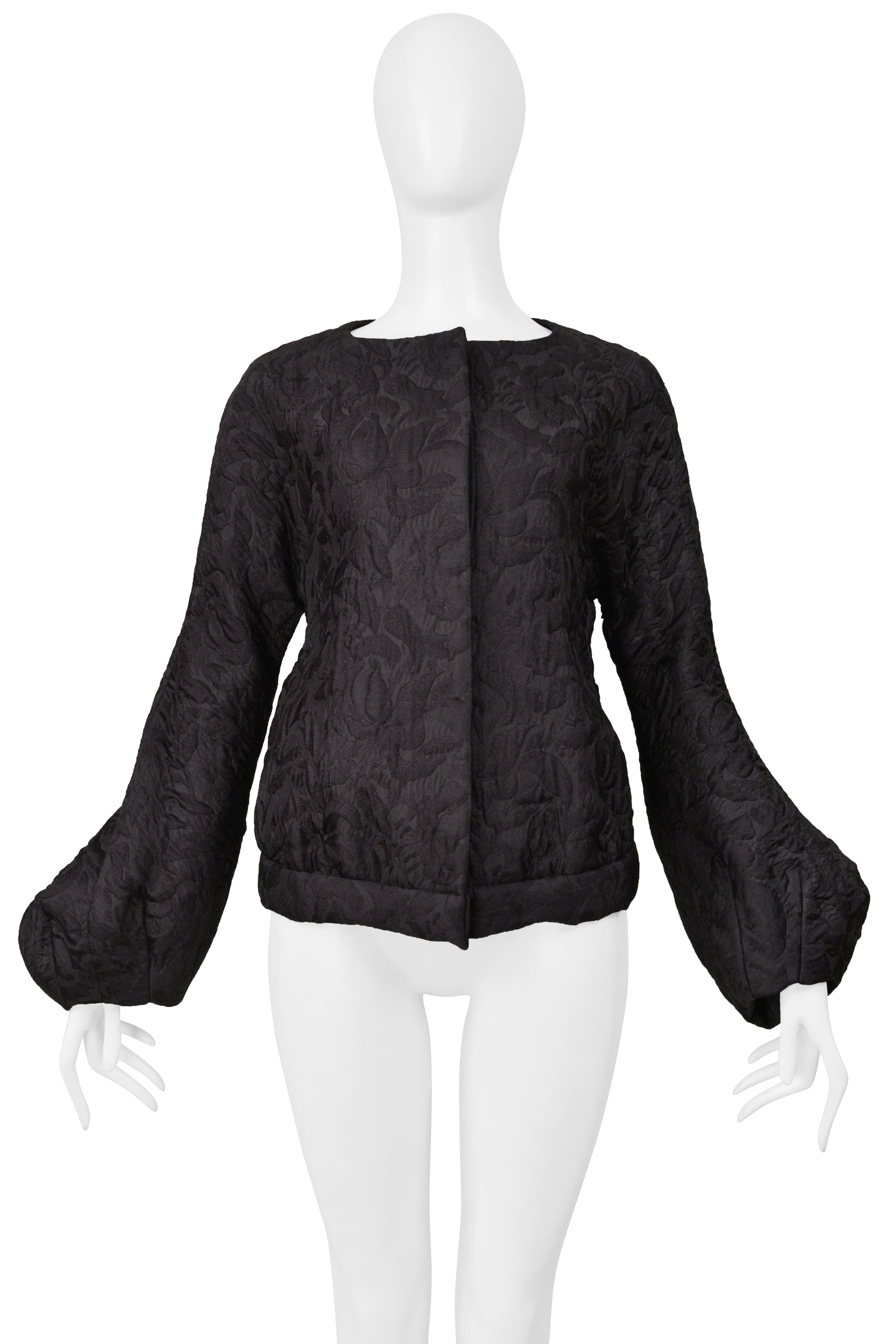BALENCIAGA BY GHESQUIERE FALL 2006 BLACK TOP WITH DRAMATIC SLEEVES