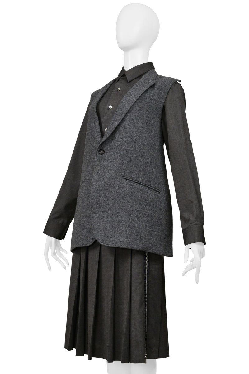 COMME DES GARCONS GRAY THREE PIECE FELT VEST, WITH ATTACHED SHIRT, AND PLEATED SKIRT ENSEMBLE 2000-01