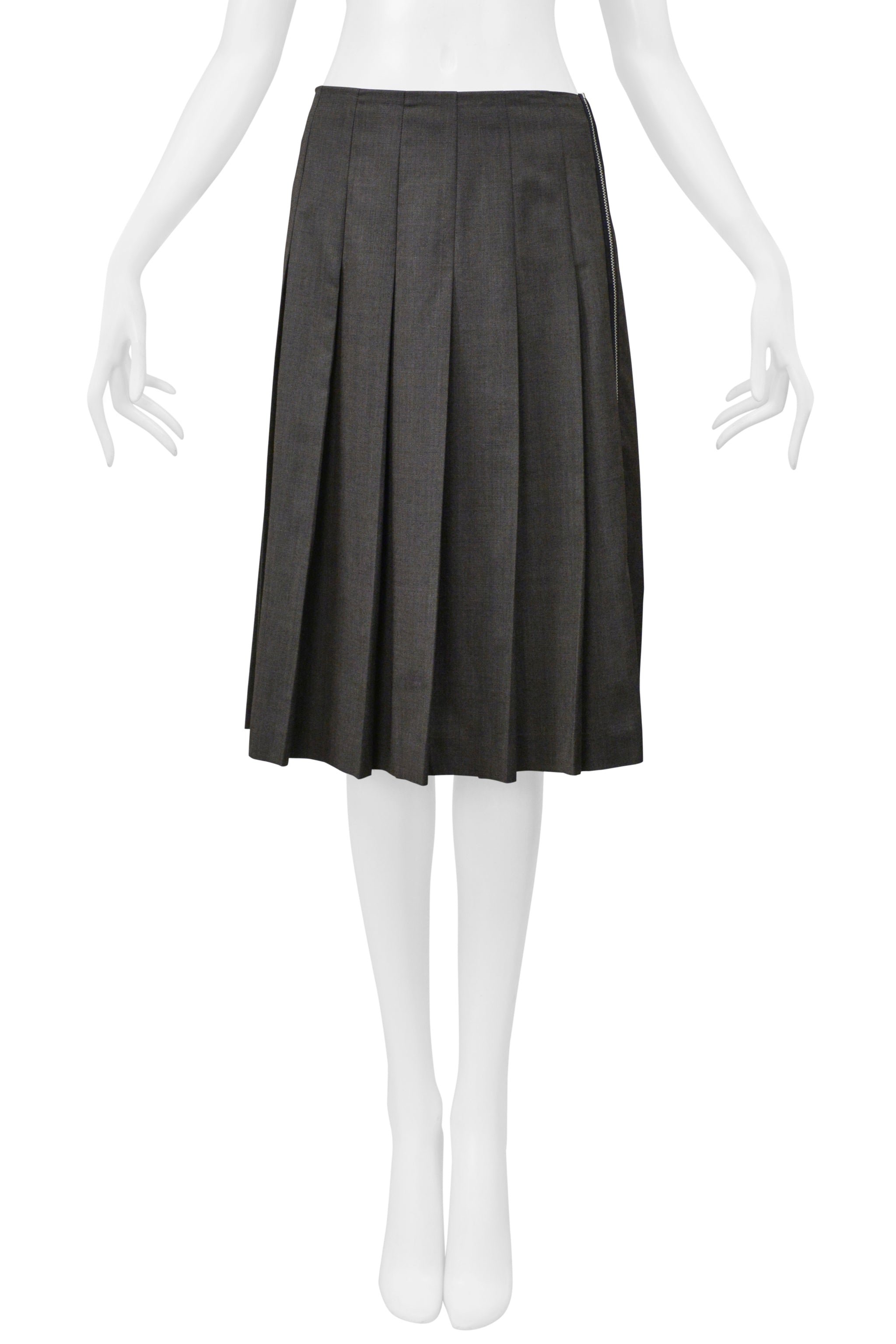 COMME DES GARCONS GRAY THREE PIECE FELT VEST, WITH ATTACHED SHIRT, AND PLEATED SKIRT ENSEMBLE 2000-01