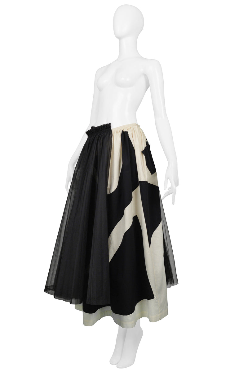 COMME DES GARCONS OFF-WHITE & BLACK ABSTRACT BALL GOWN SKIRT WITH BLACK TULLE 2002