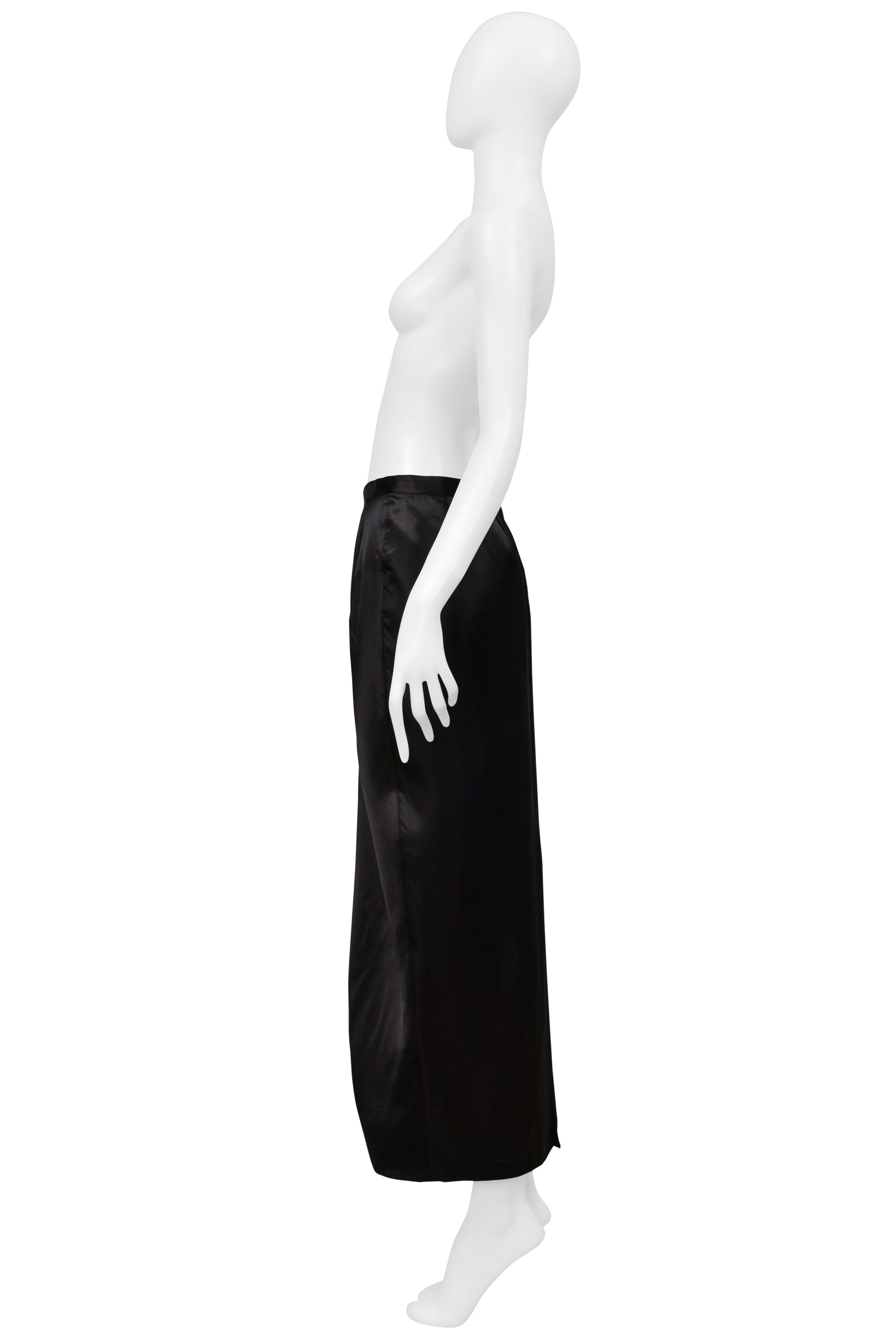COMME DES GARCONS BLACK SATIN EGG SKIRT