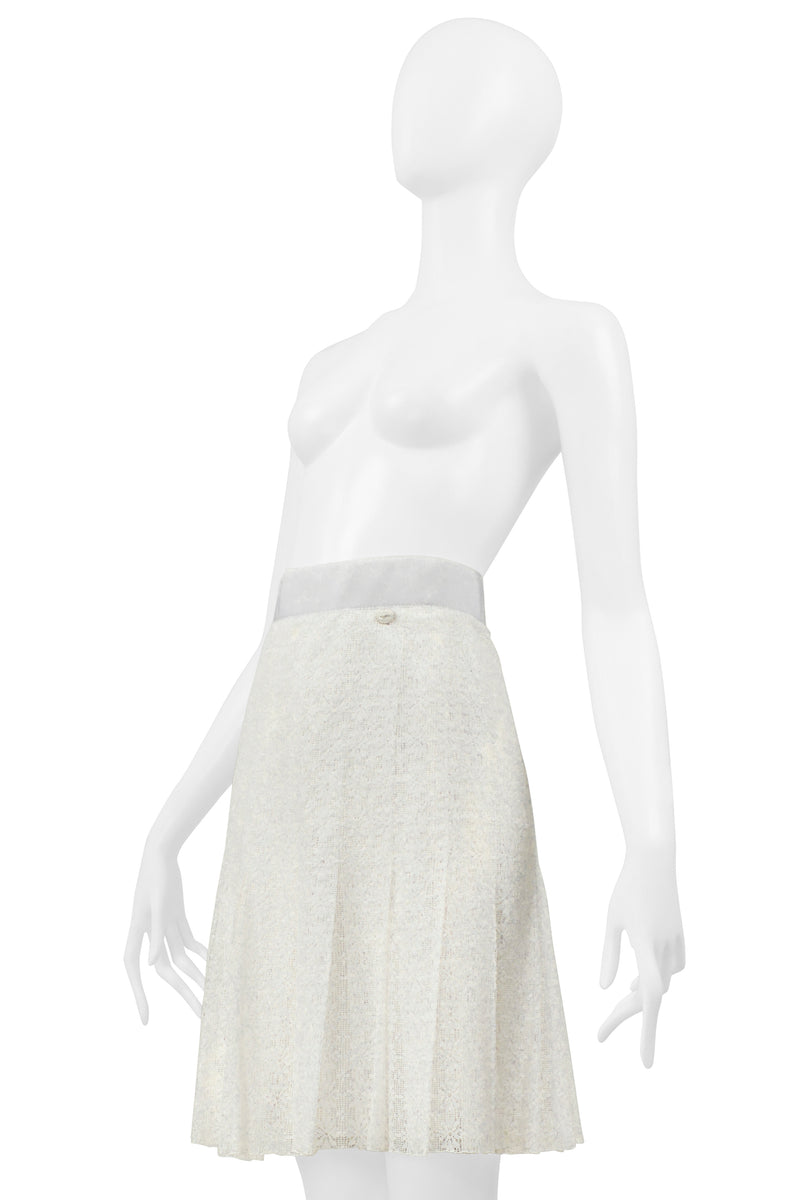 CHANEL WHITE LACE SKIRT WITH ENAMEL BUTTON 2015