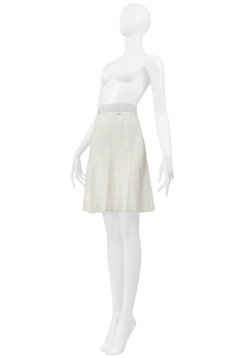 CHANEL WHITE LACE SKIRT WITH ENAMEL BUTTON 2015