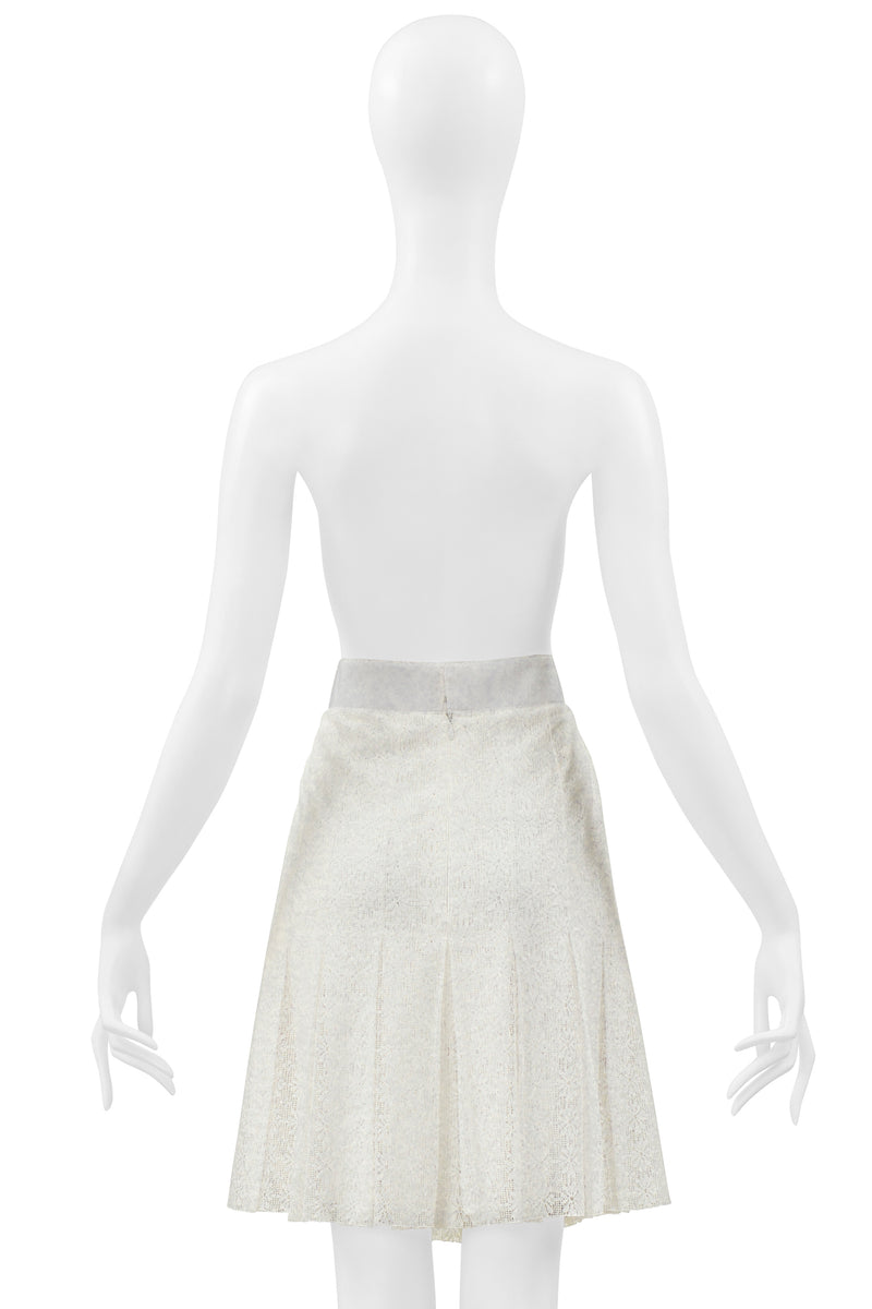 CHANEL WHITE LACE SKIRT WITH ENAMEL BUTTON 2015