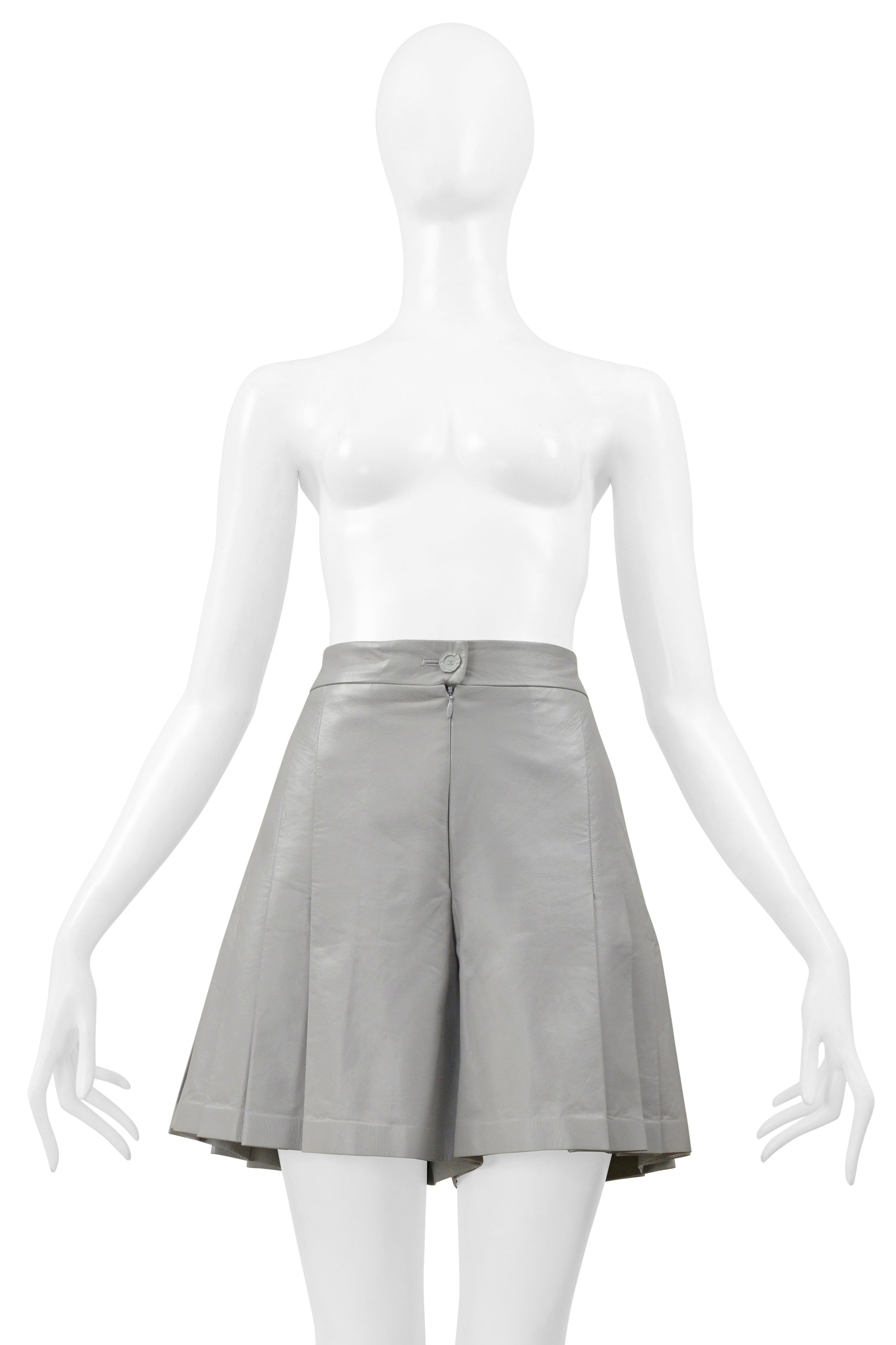 CHANEL GREY PLEATED LEATHER WALKING SHORTS