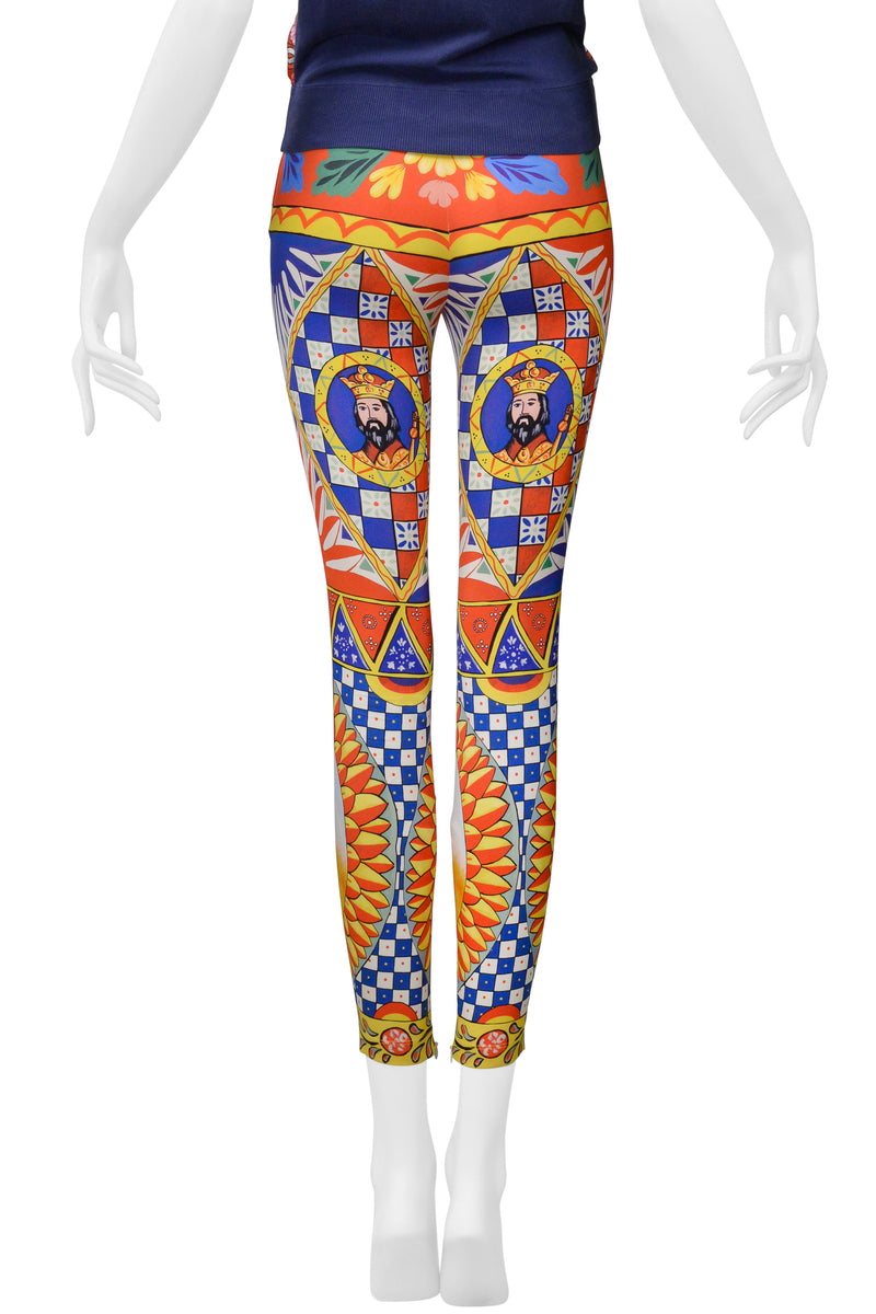 DOLCE & GABBANA KING & CARRETTO KING & QUEEN PRINT ENSEMBLE TOP AND PANTS