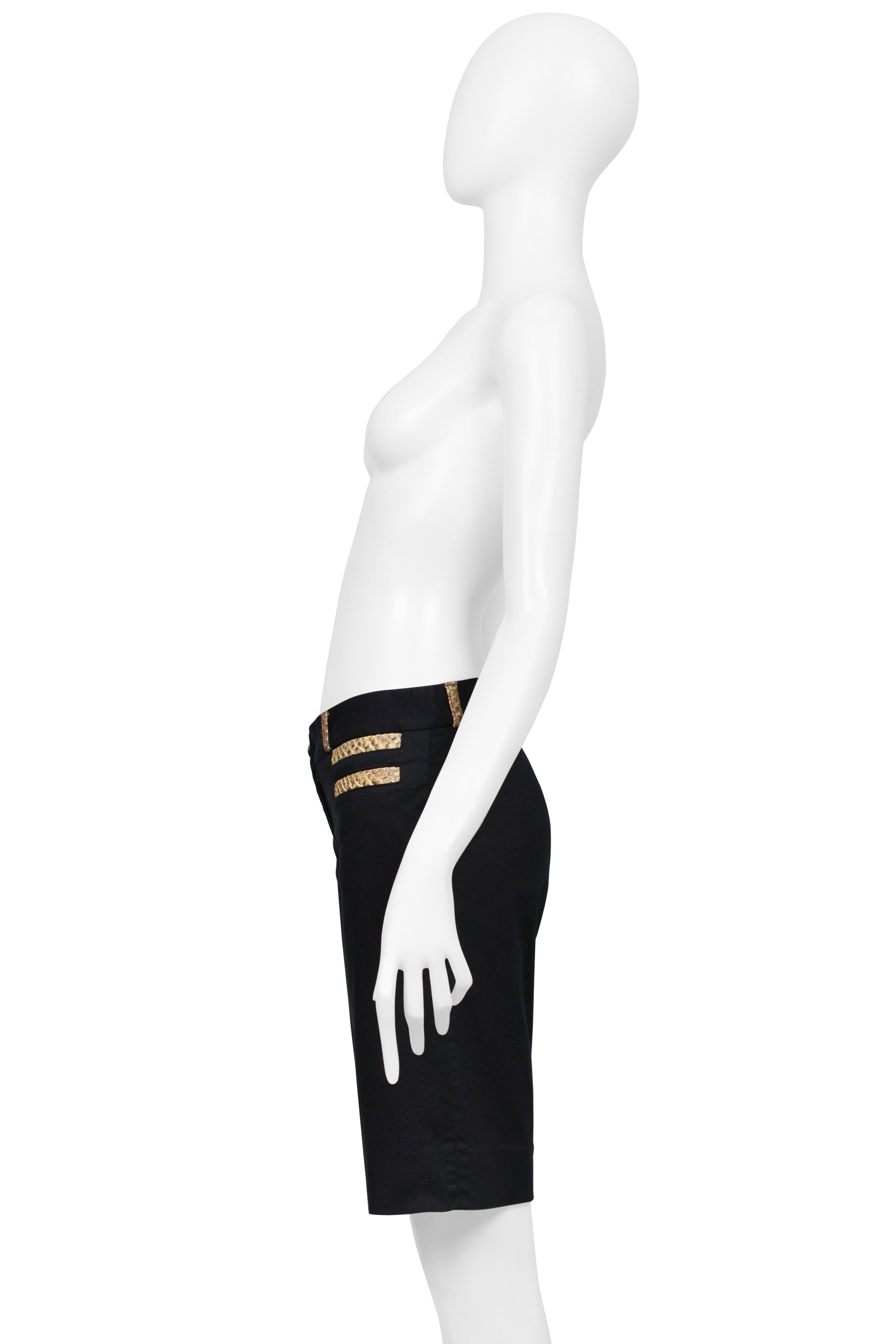 DOLCE & GABBANA BLACK COTTON BERMUDA SHORTS WITH PYTHON-EFFECT LEATHER TRIM