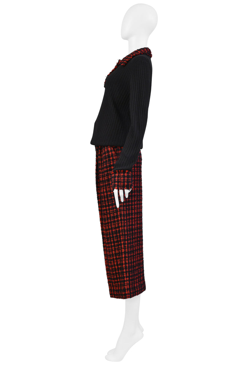 DOLCE & GABBANA D&G BLACK RIBBED SWEATER AND PLAID PANTS