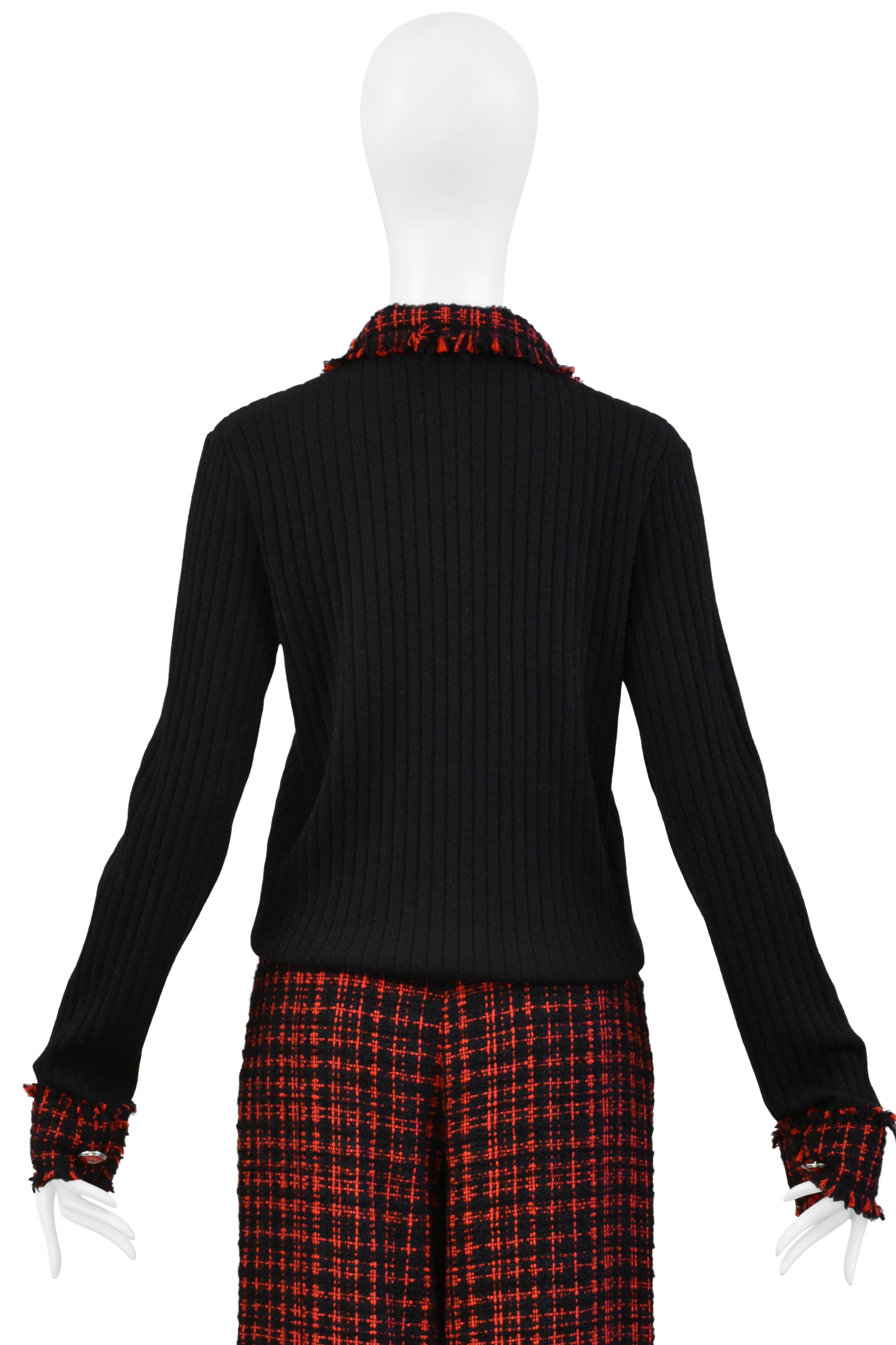 DOLCE & GABBANA D&G BLACK RIBBED SWEATER AND PLAID PANTS