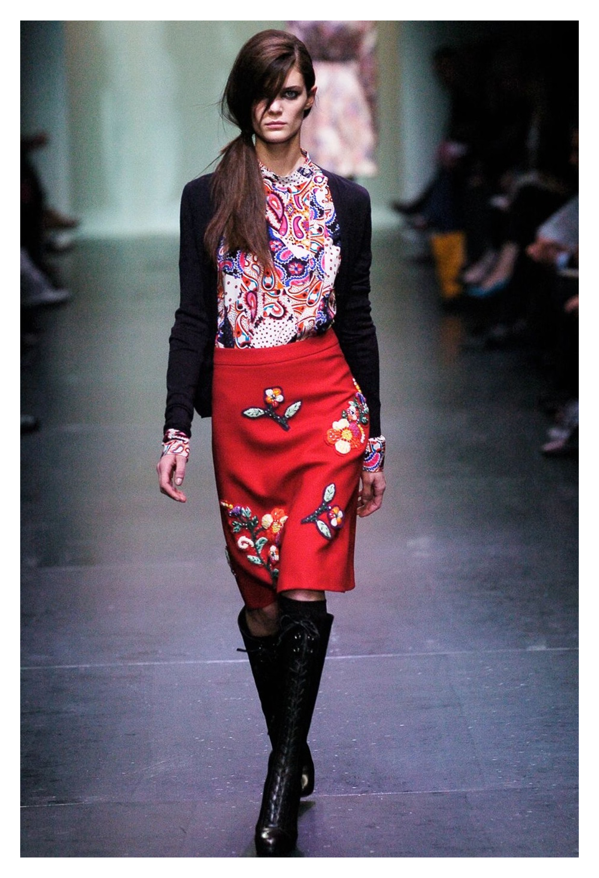 MIU MIU PURPLE SKIRT WITH EMBROIDERED FLOWERS & RHINESTONES 2005