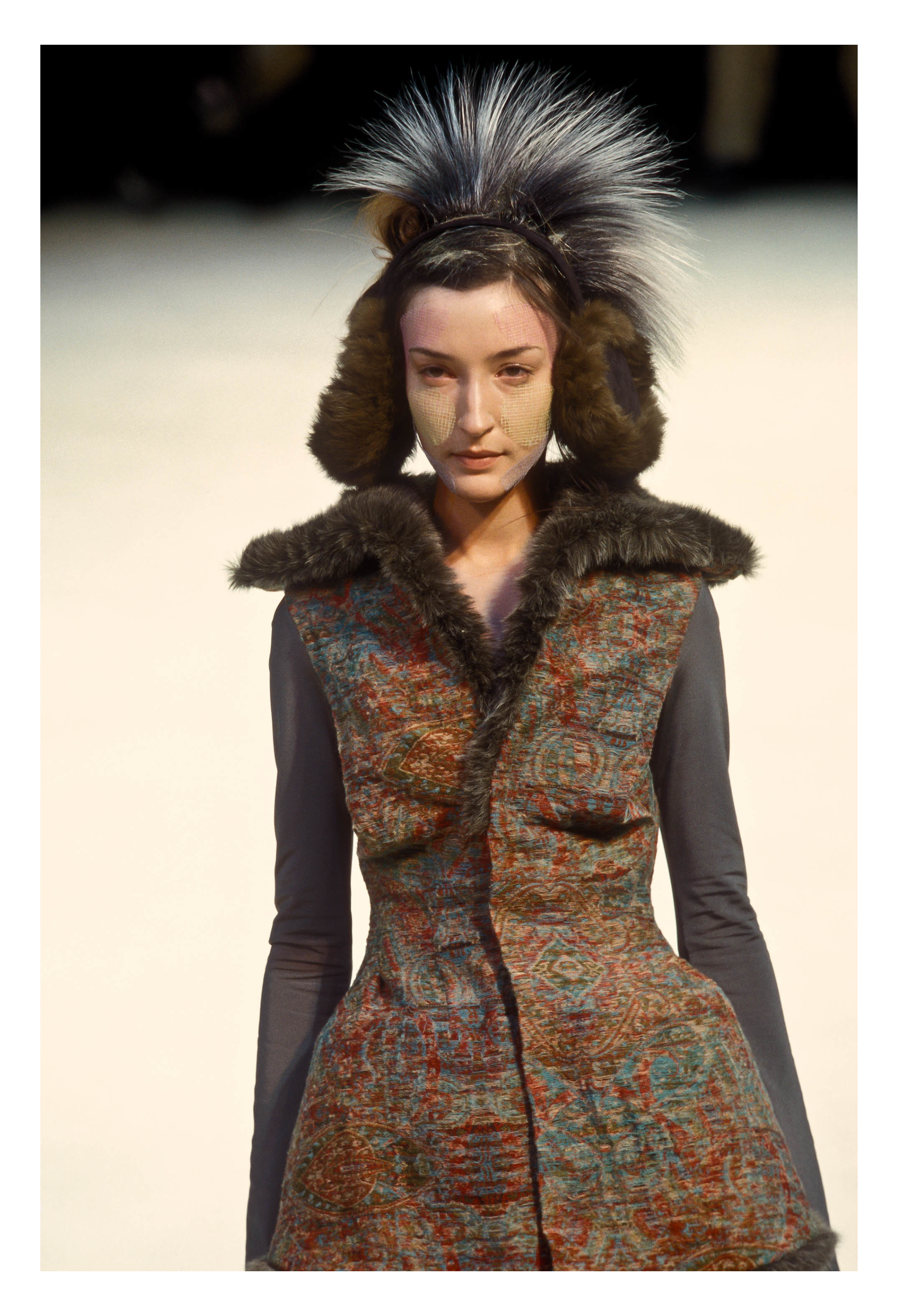 YOHJI YAMAMOTO 2000–01 MULTICOLOR KILIM-STYLE WOVEN JACKET WITH HOOD