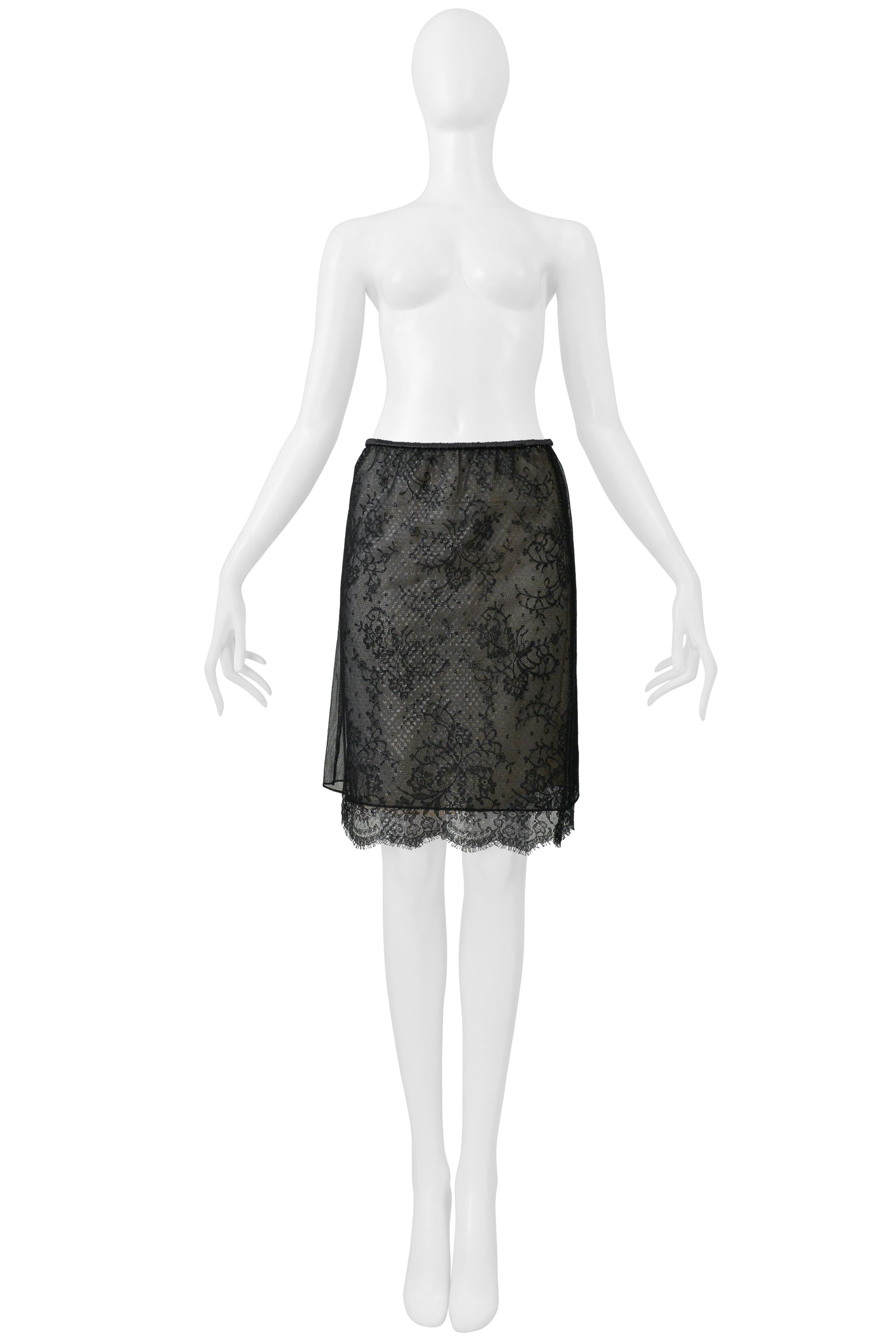 GUCCI BY TOM FORD BLACK LACE SKIRT WITH LEATHER WAISTBAND 1999