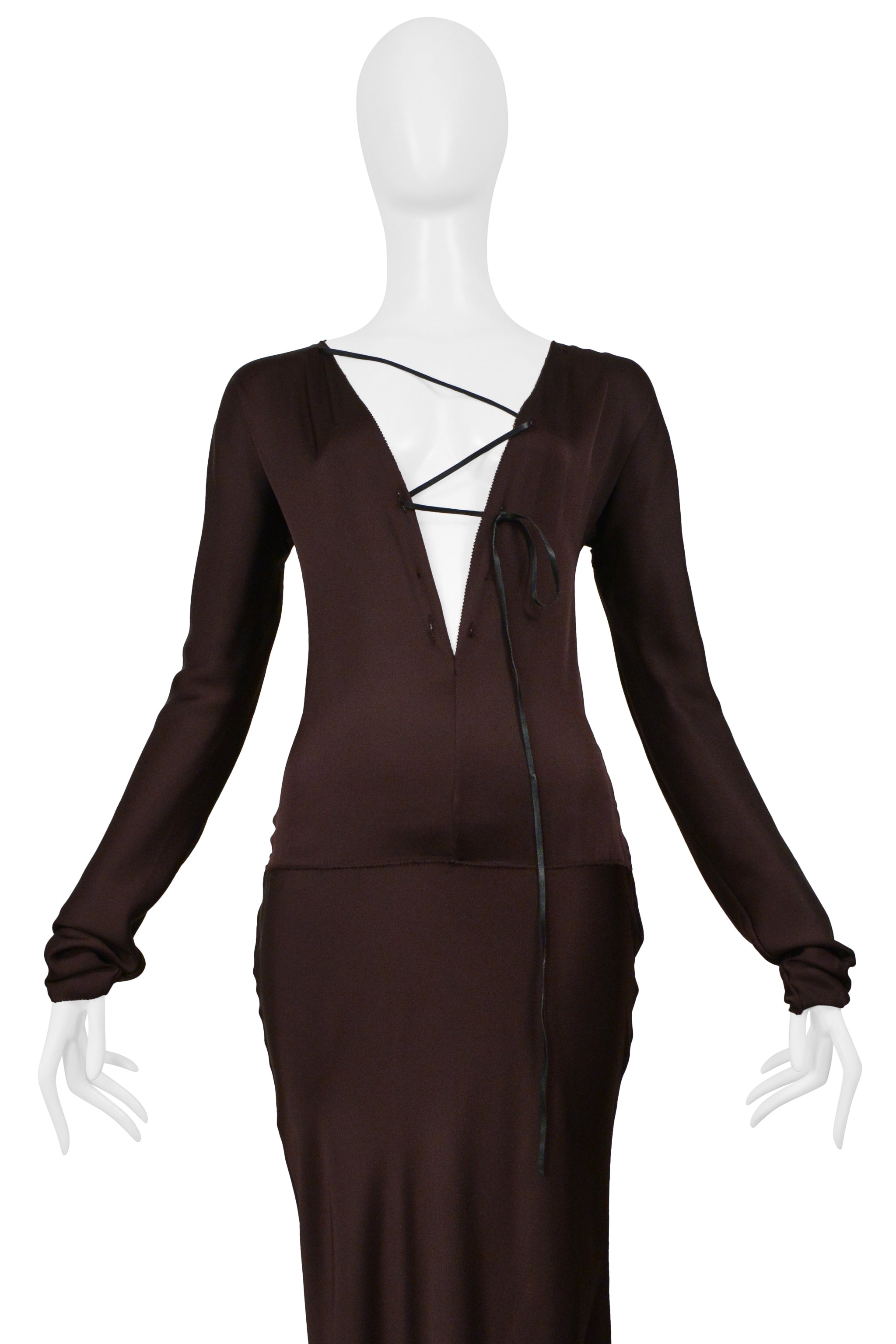 GUCCI BY TOM FORD ICONIC GOTHIC GOWN 2002