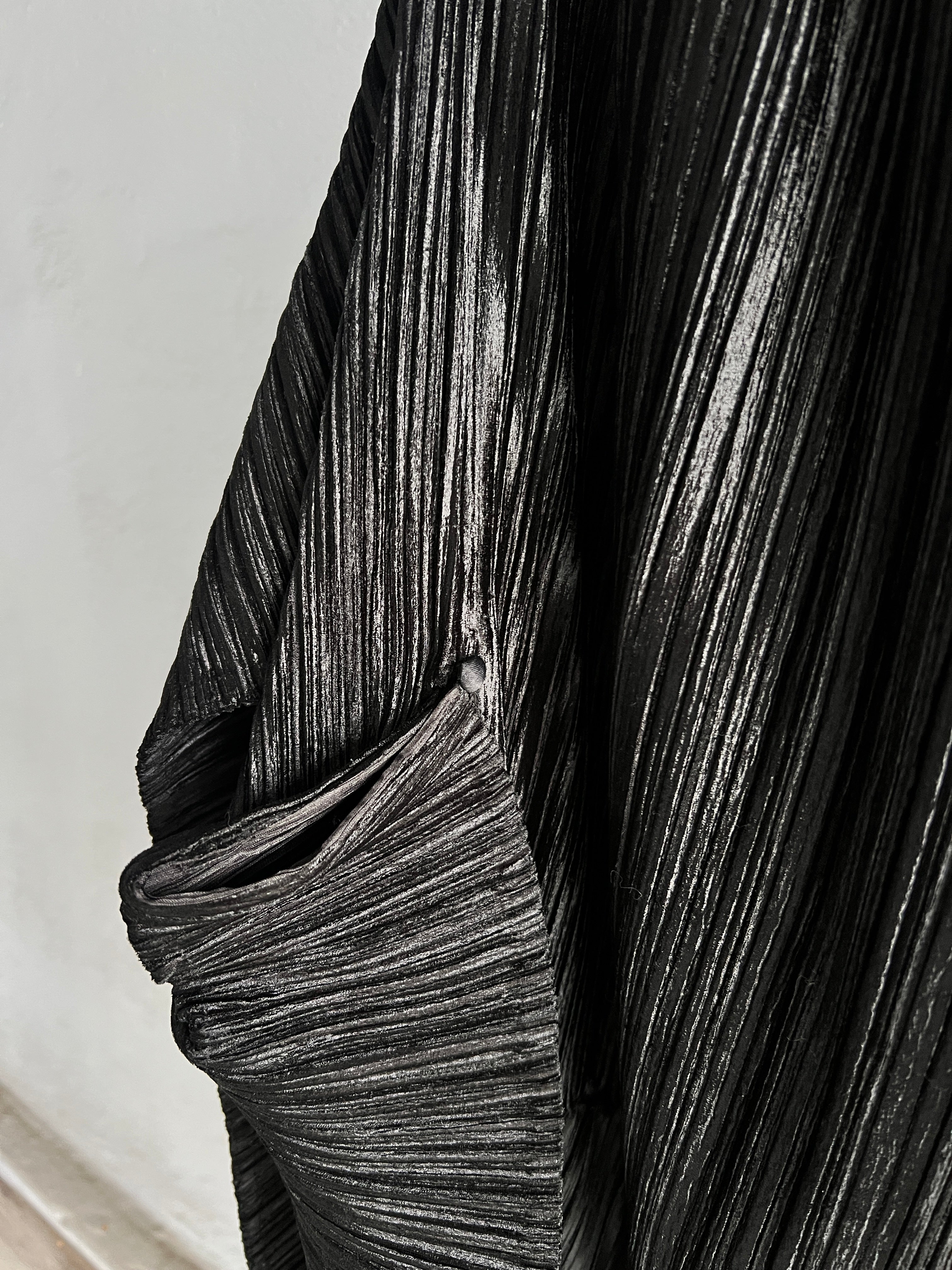 ISSEY MIYAKE BLACK VELVET PLEATED OPERA COAT WITH CONVERTIBLE SKIRT FW 2000