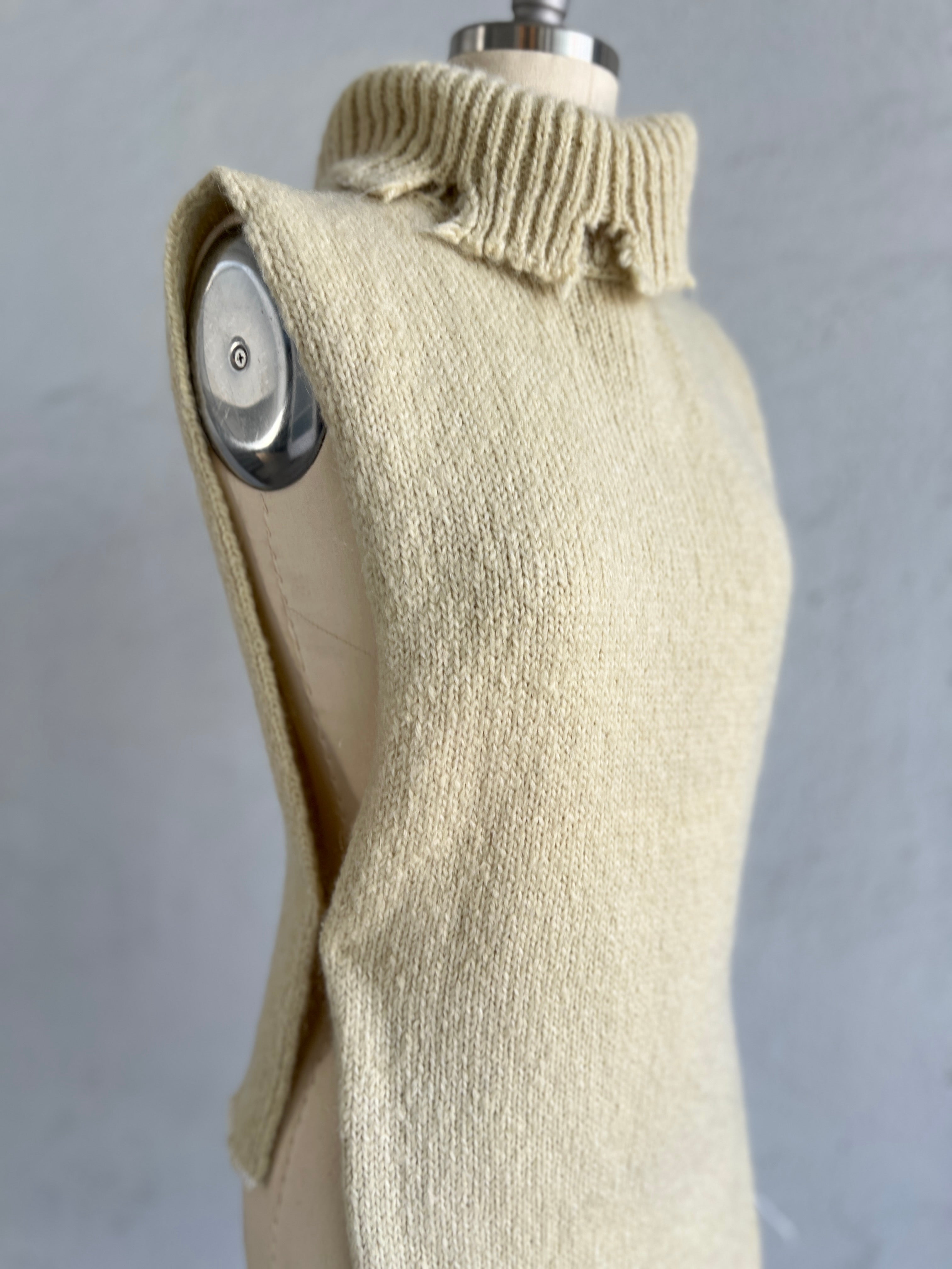 MAISON MARTIN MARGIELA OFF WHITE DECONSTRUCTED HIGH LOW SWEATER WITH HIGH NECK 2000-2001