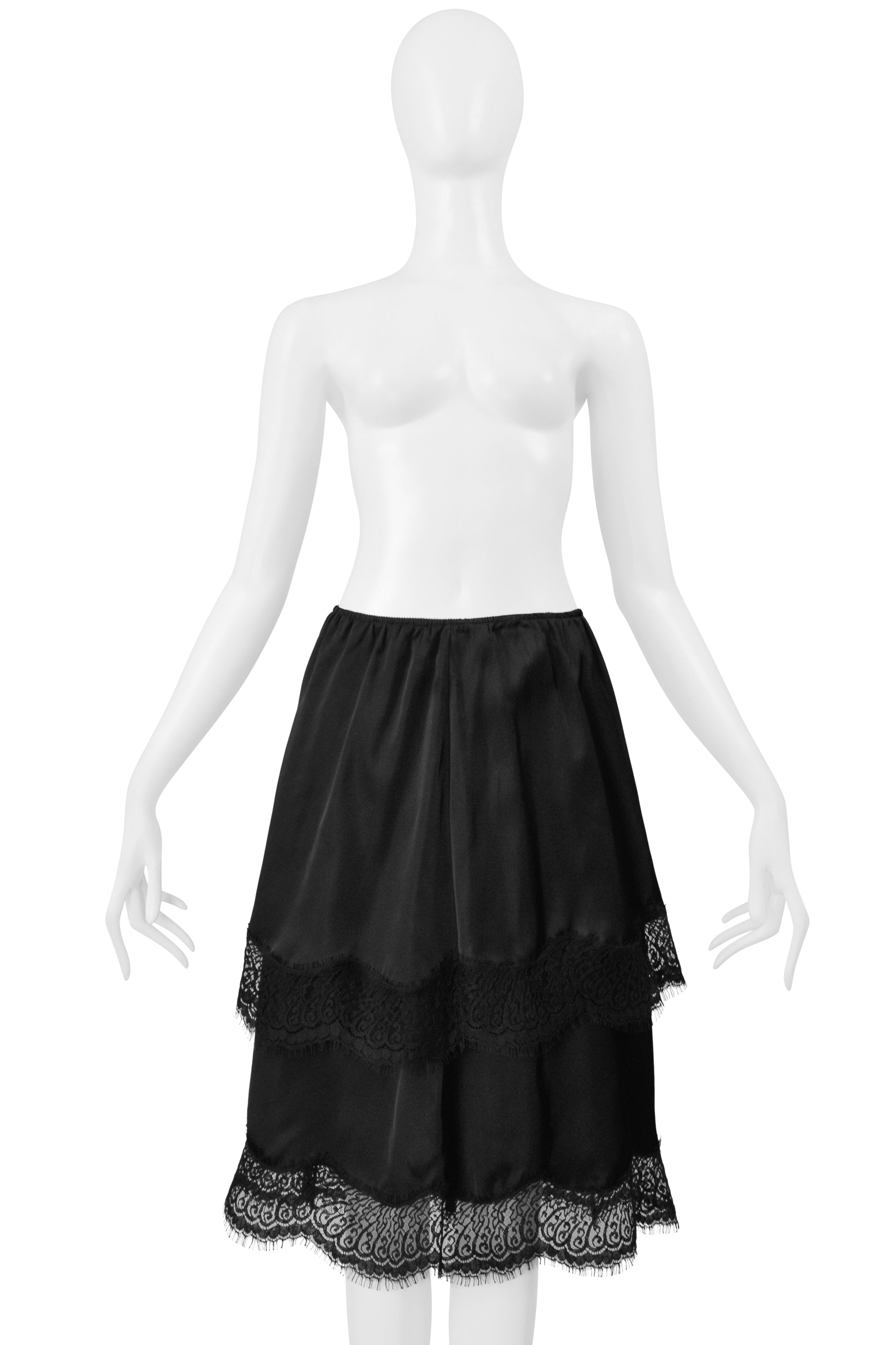 LANVIN BY ALBER ELBAZ BLACK LACE LAYERED SKIRT