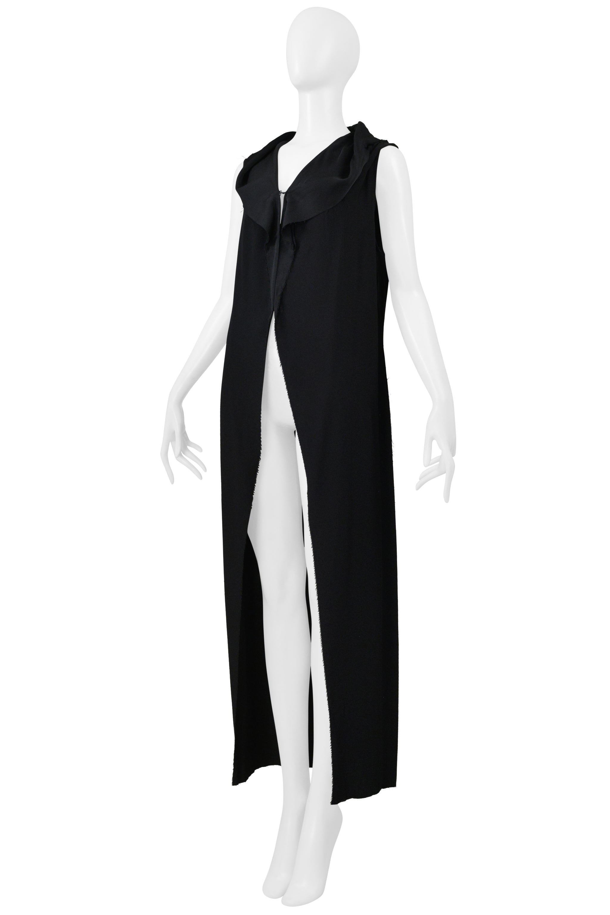 MAISON MARTIN MARGIELA BLACK LONG VEST WITH ROUND COLLAR CIR. SS 2000